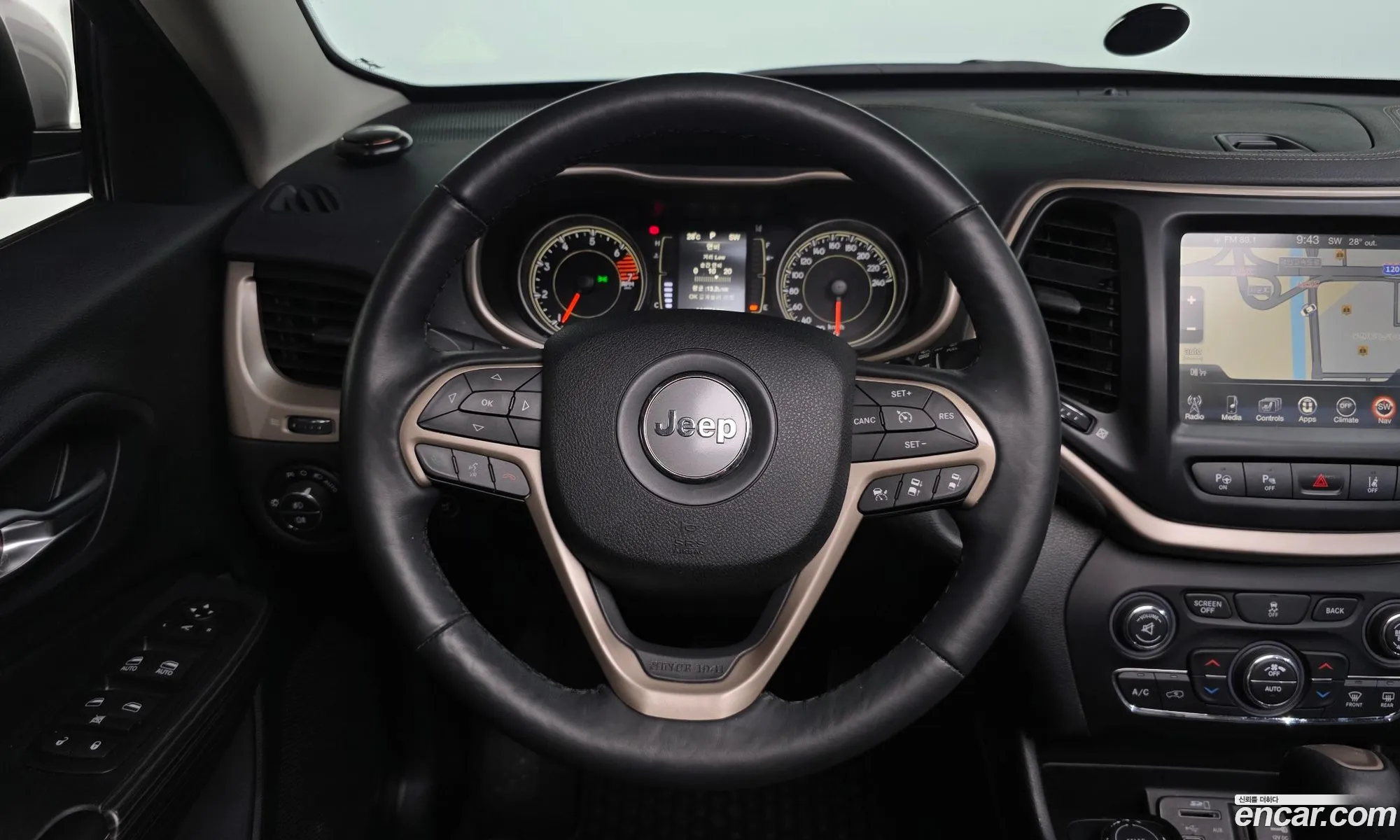 Jeep Cherokee 2016 1C4PJMCB2GW378800 — 8