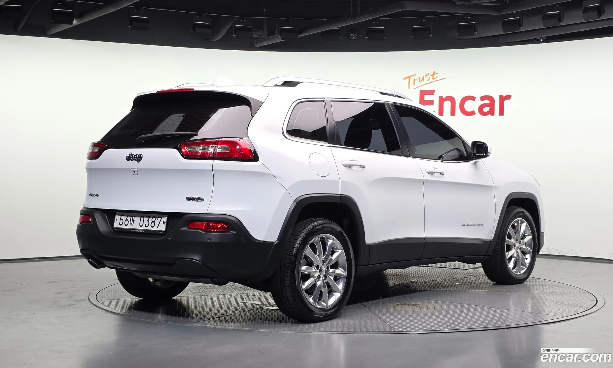 Jeep Cherokee 2016 1C4PJMCB2GW378800 — 10