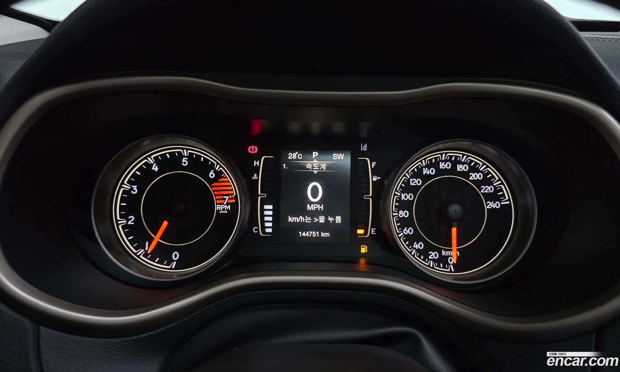 Jeep Cherokee 2016 1C4PJMCB2GW378800 — 13