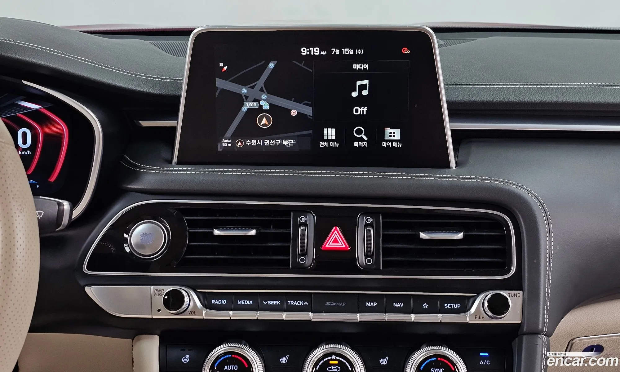 Genesis G70 2019 KMTG541EBLU059390 — 3