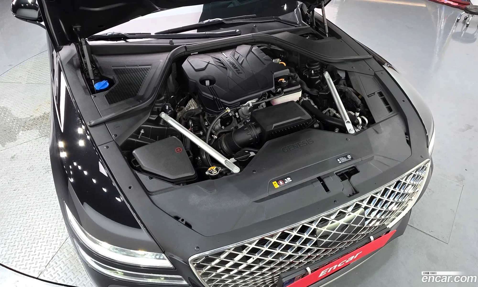 Genesis G80 2020 KMTGB41CBMU043064 — 31