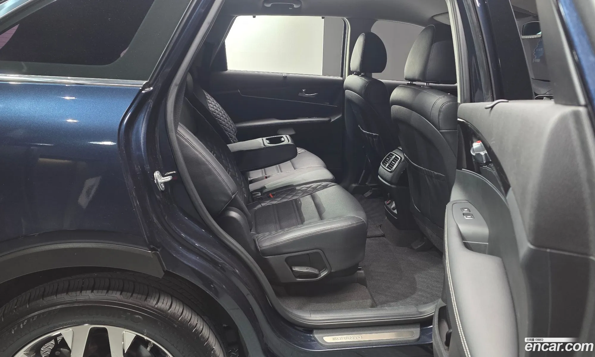 Kia Sorento 2019 KNAPH81ABLA605694 — 2