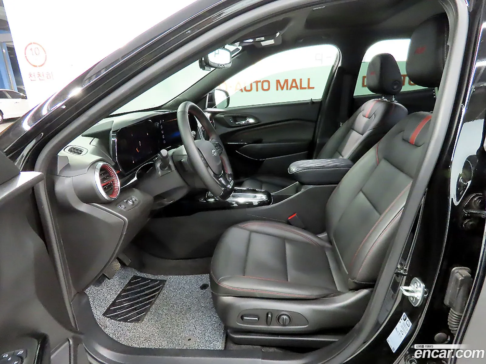 Chevrolet (GM Daewoo) Trax Crossover 2025 — 4