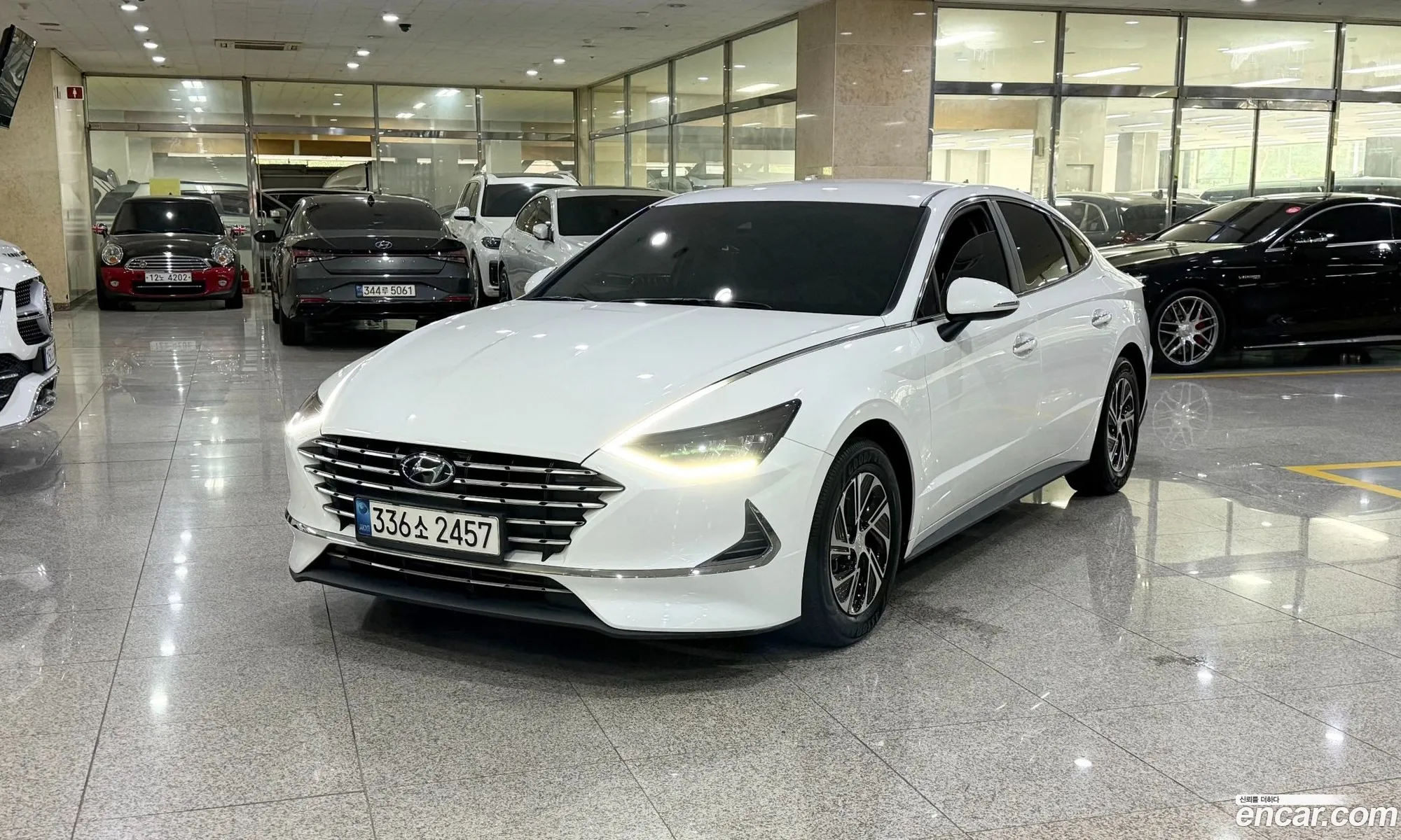 Hyundai Sonata Hybrid 2022 — 17