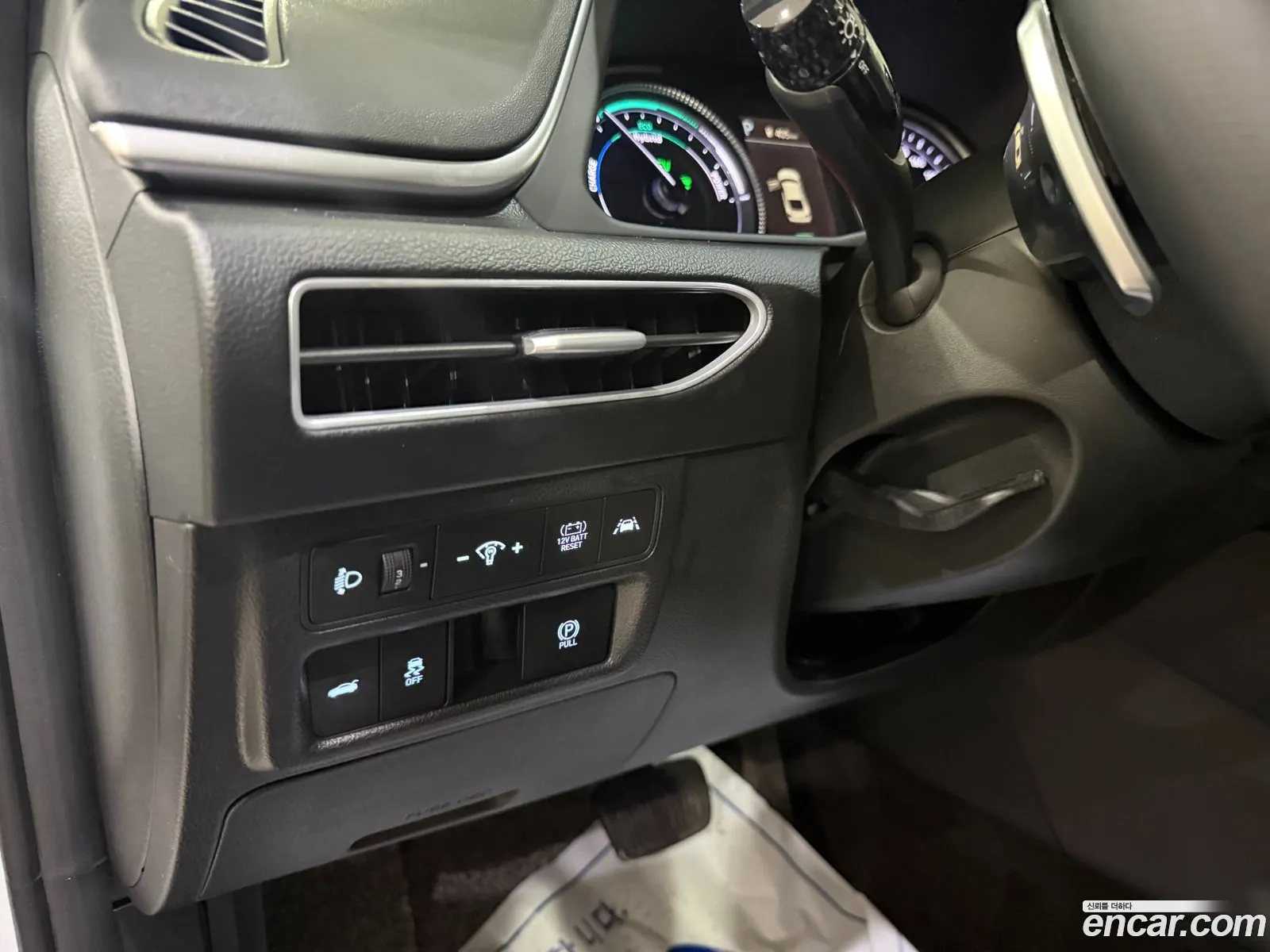 Hyundai Sonata Hybrid 2022 — 9
