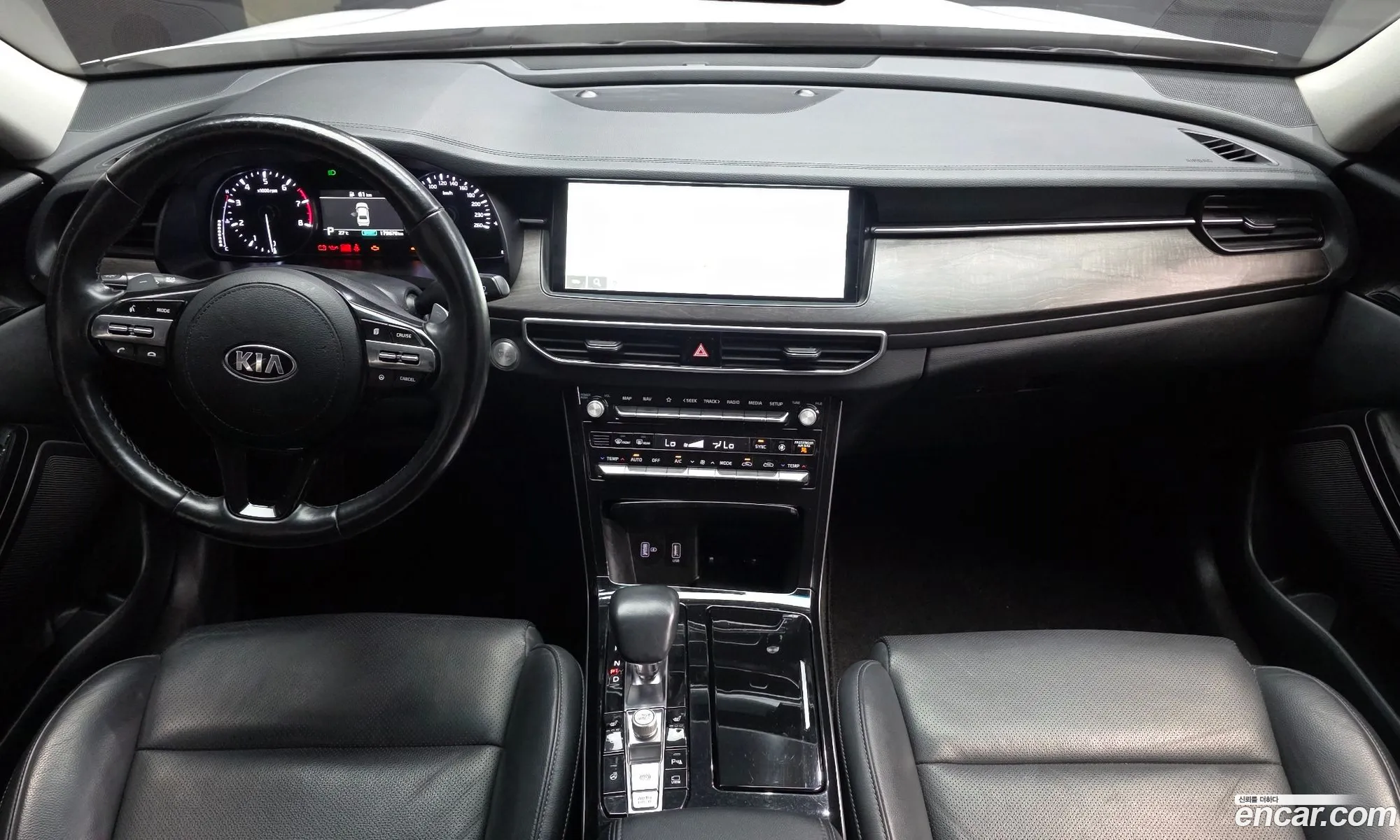 Kia K7 Premier 2019 KNALC41BBLA175556 — 2