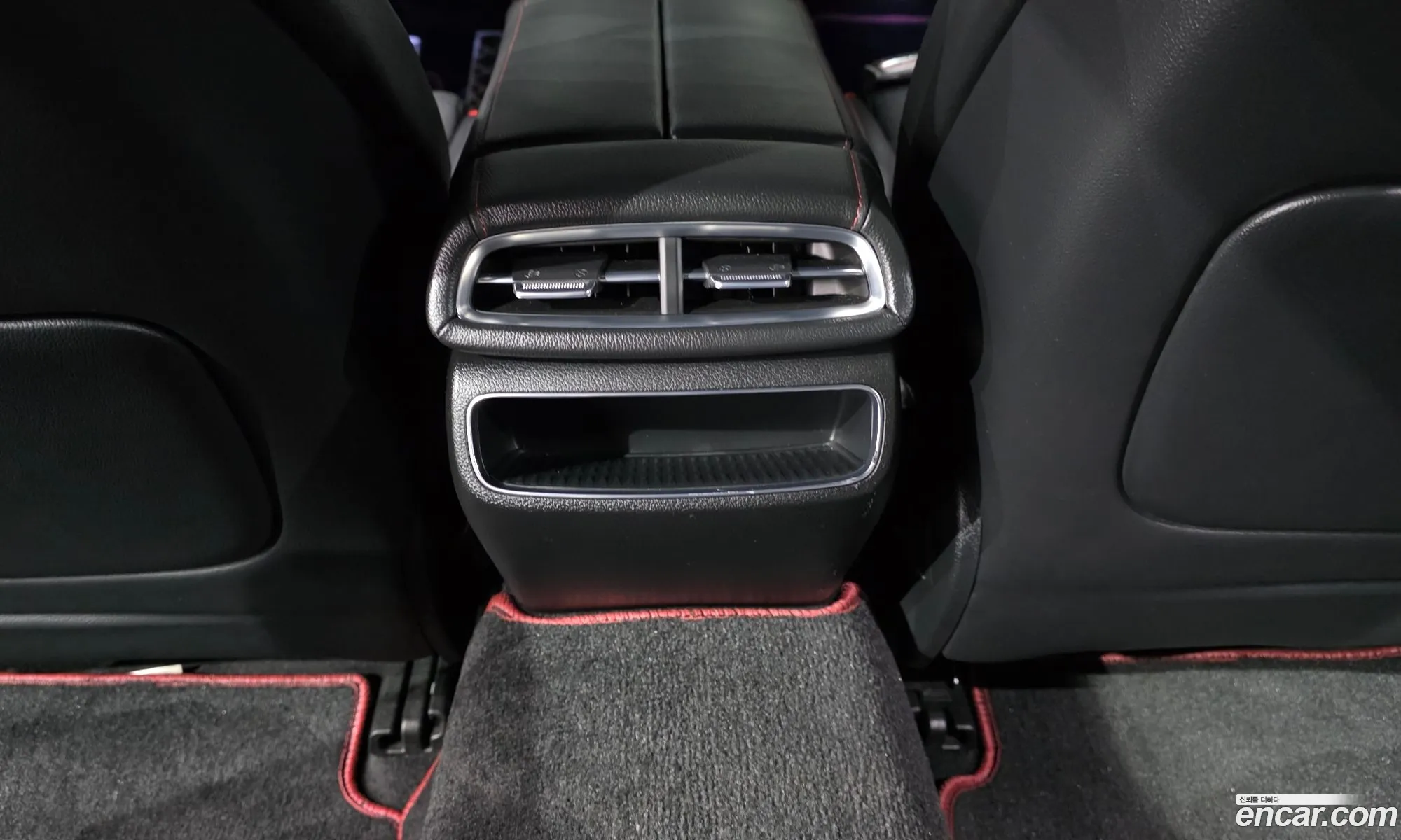 Genesis G80 2021 KMTGF41DBNU115907 — 36