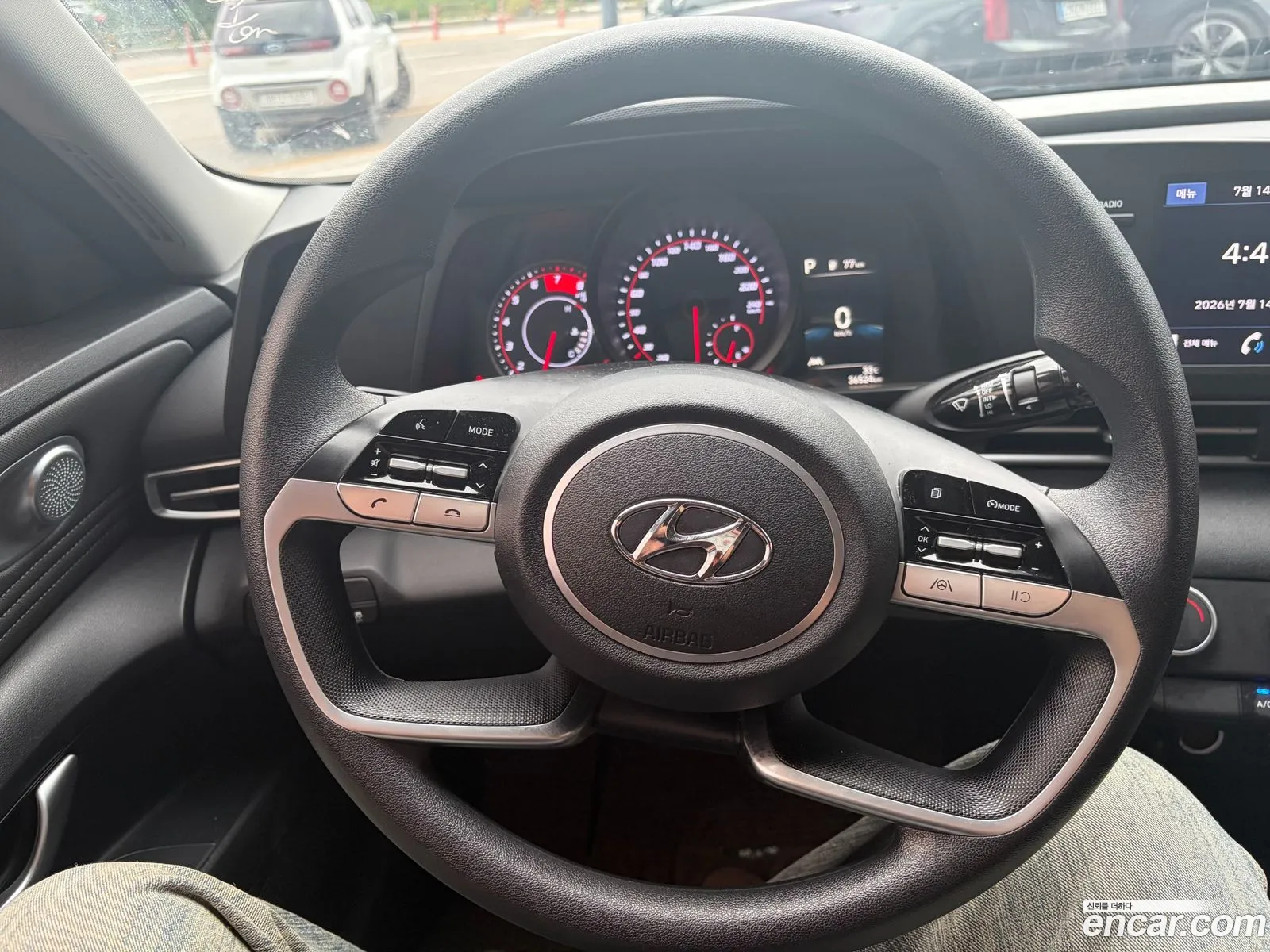Hyundai Elantra 2021 — 15