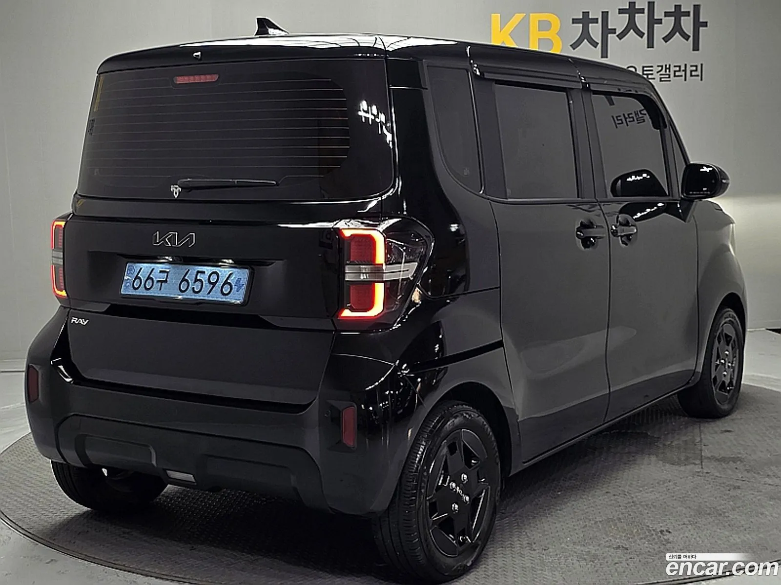 Kia Kia Ray EV 2024 — 20