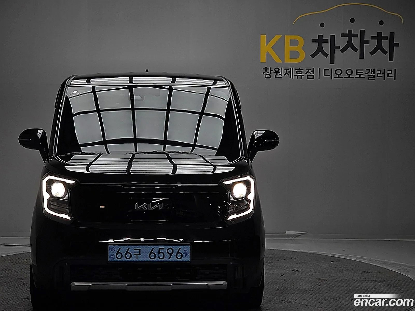 Kia Kia Ray EV 2024 — 11