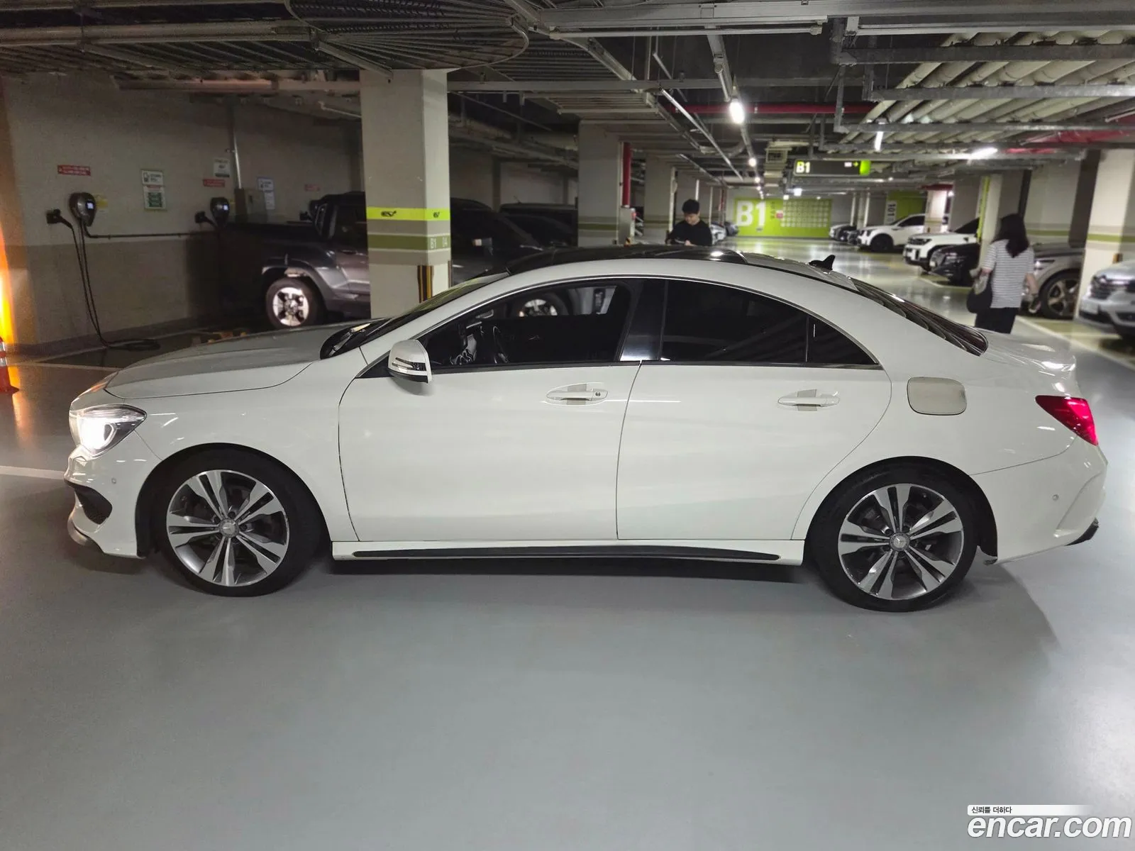 Mercedes-Benz CLA-Class C117 2016 — 3
