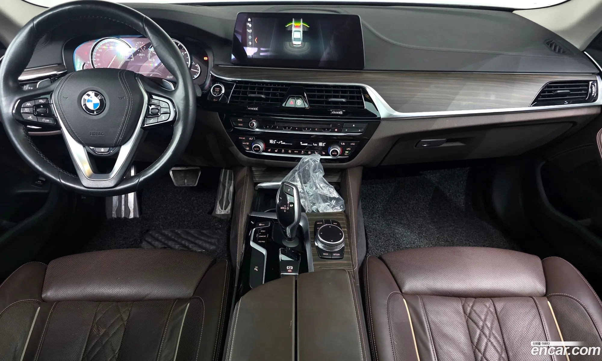 BMW 5 Series 2018 WBAJD9105JWC83232 — 3