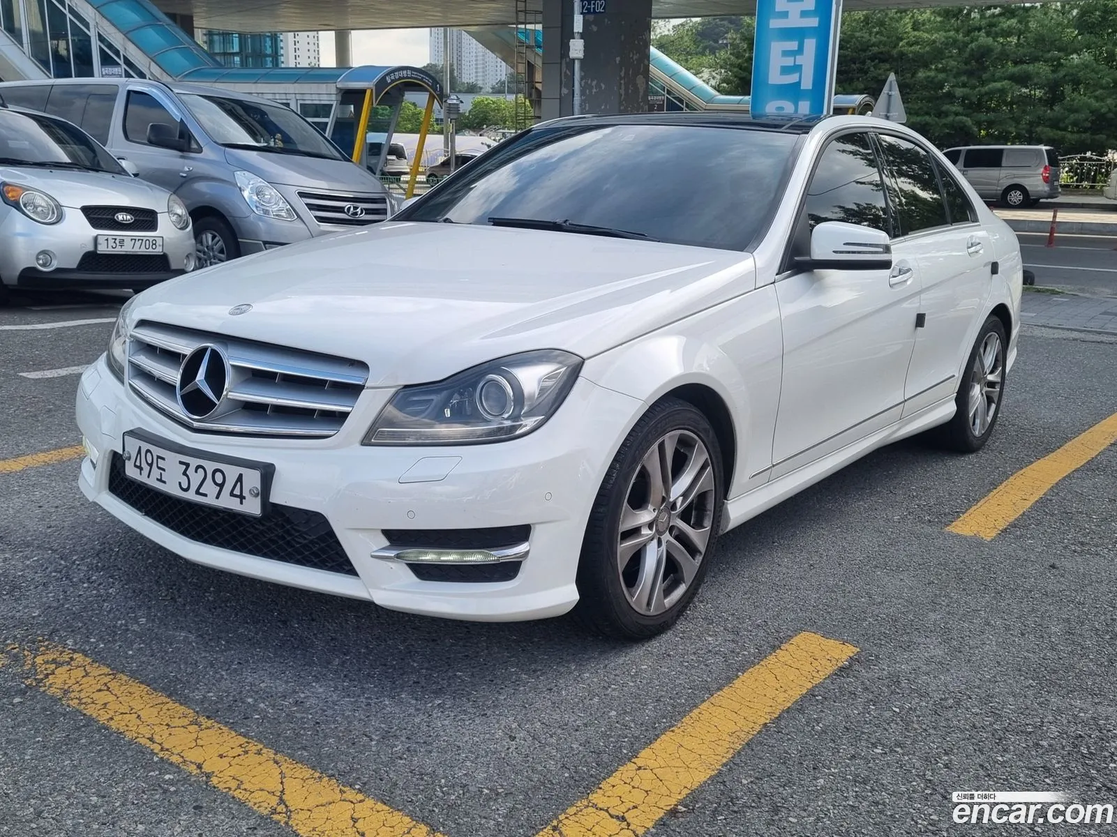 Mercedes-Benz C-Class W204 2013 — 10