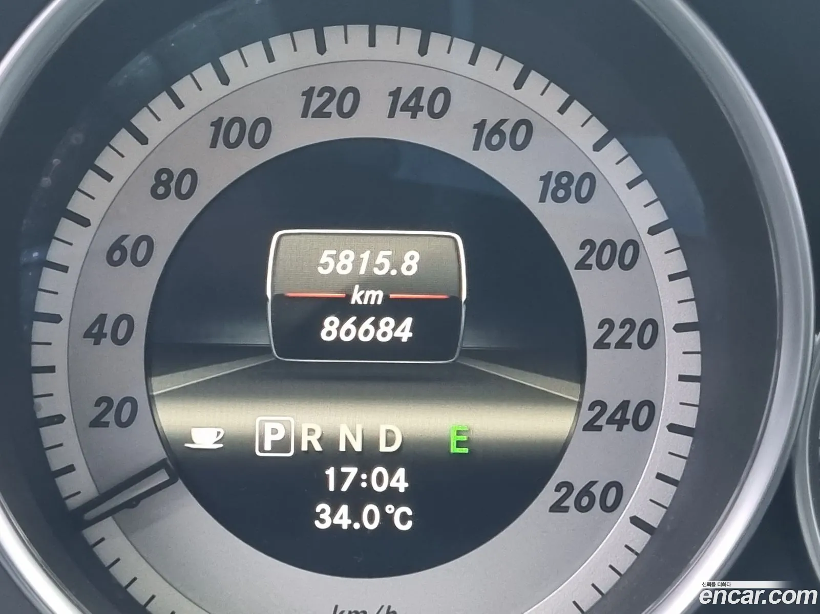 Mercedes-Benz C-Class W204 2013 — 14