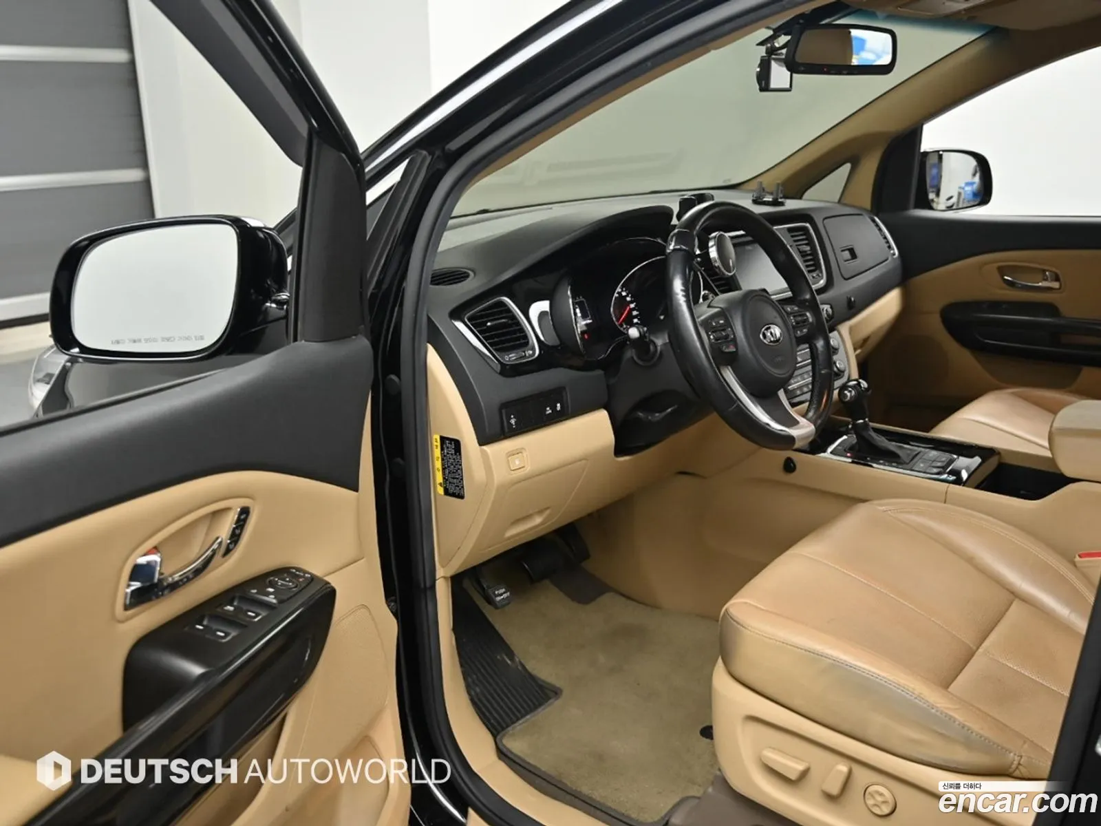 Kia Carnival 2016 — 16