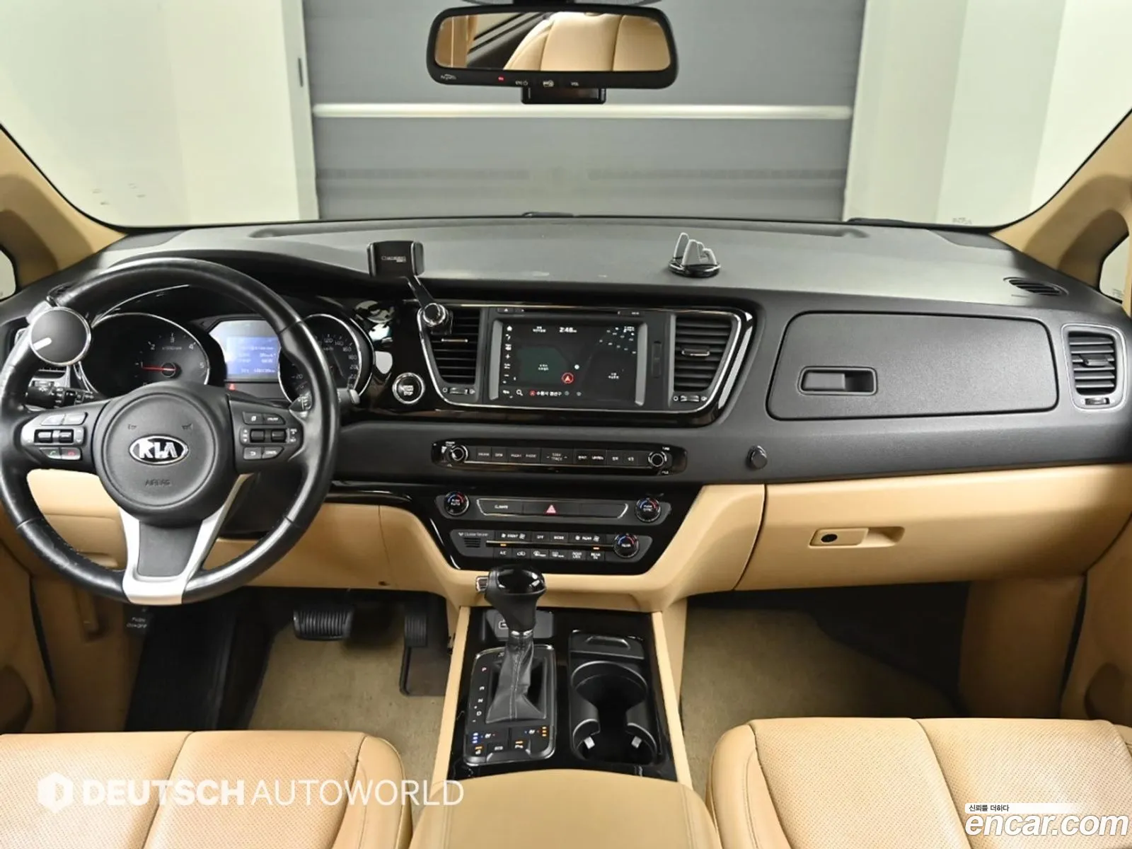 Kia Carnival 2016 — 18