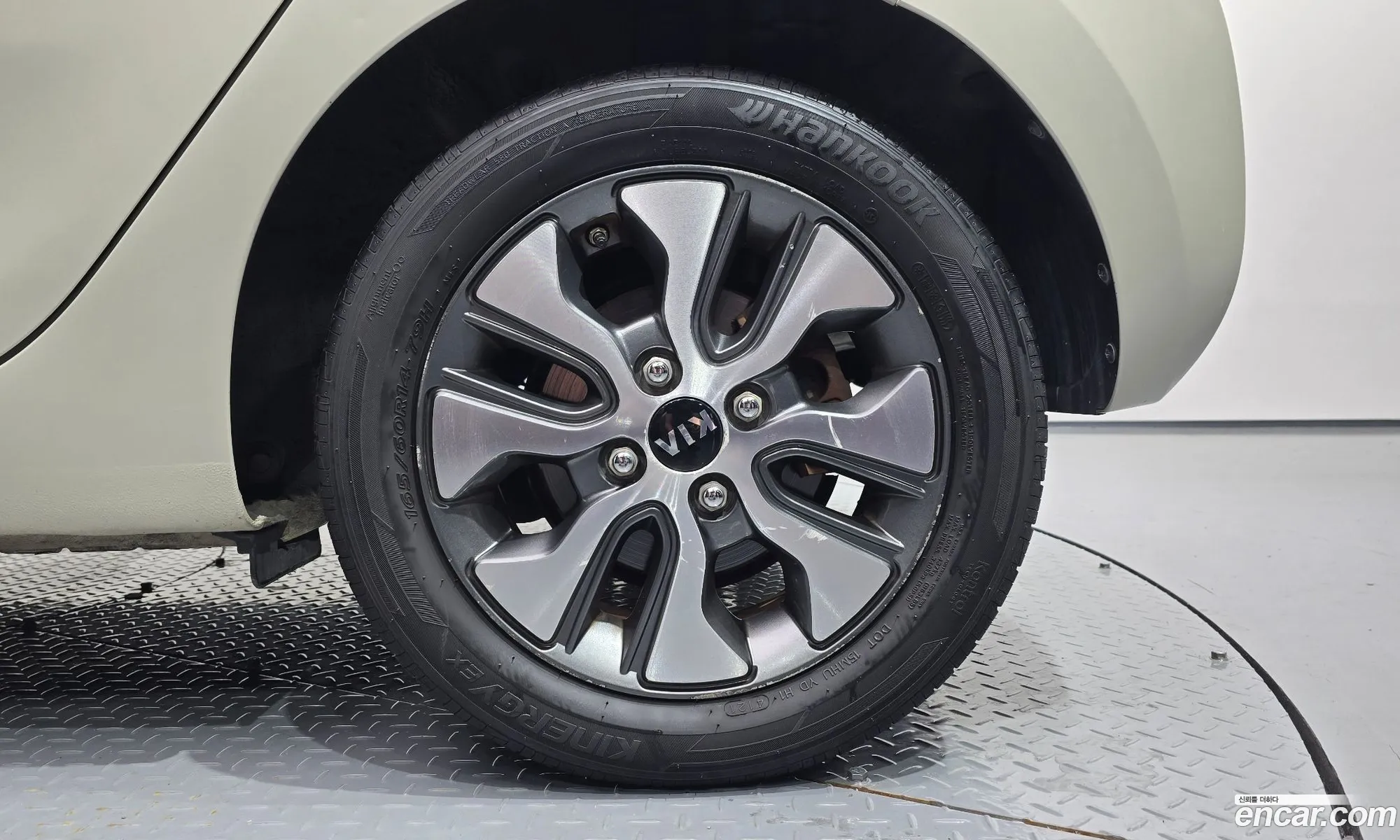 Kia Morning 2016 KNABX511BGT443700 — 29