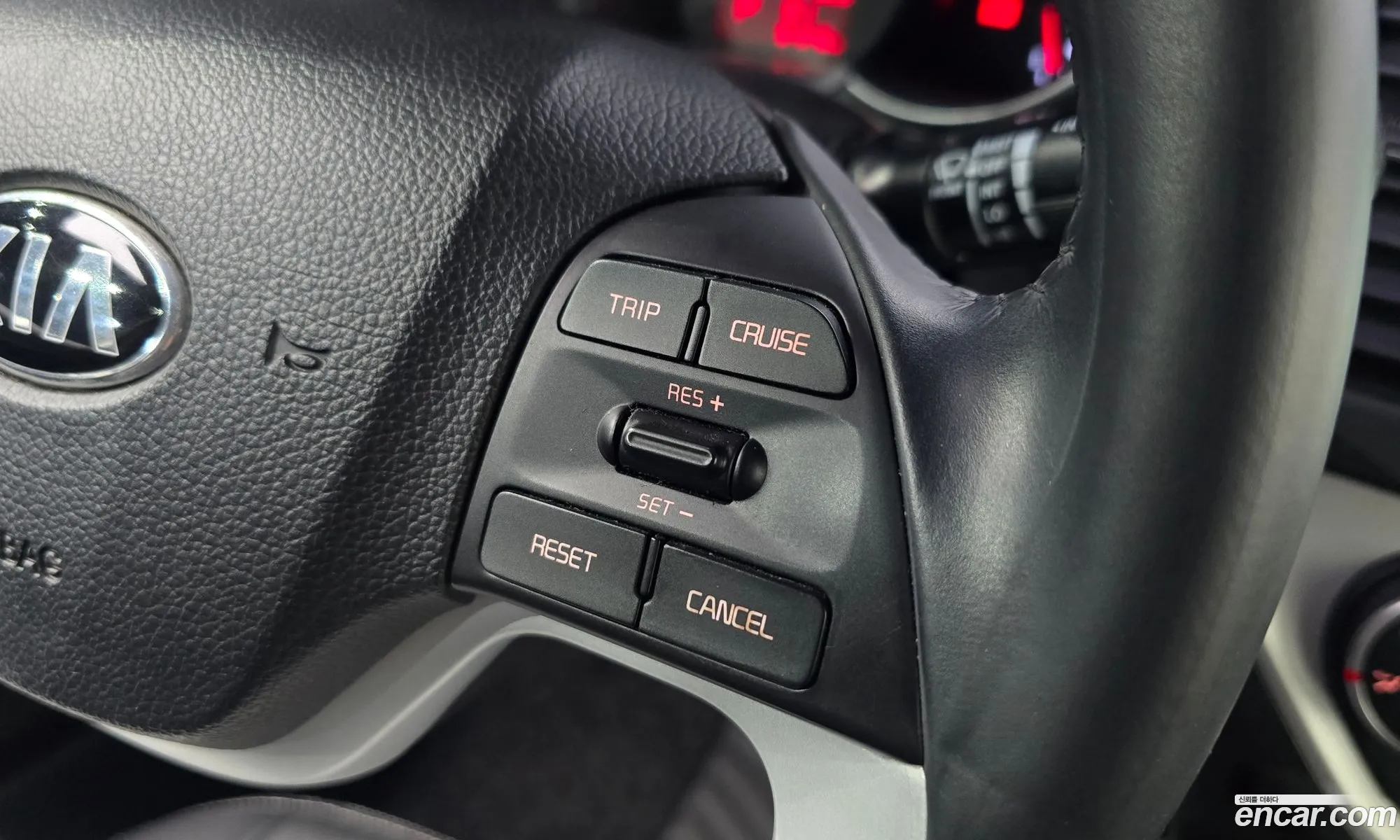 Kia Morning 2016 KNABX511BGT443700 — 7