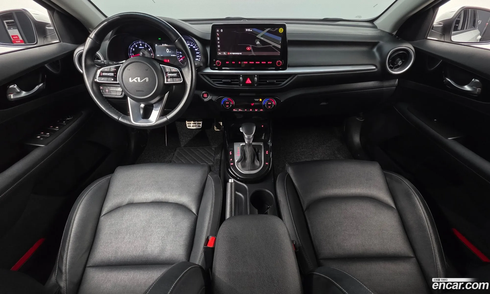 Kia K3 2023 KNAF241BERA181126 — 2