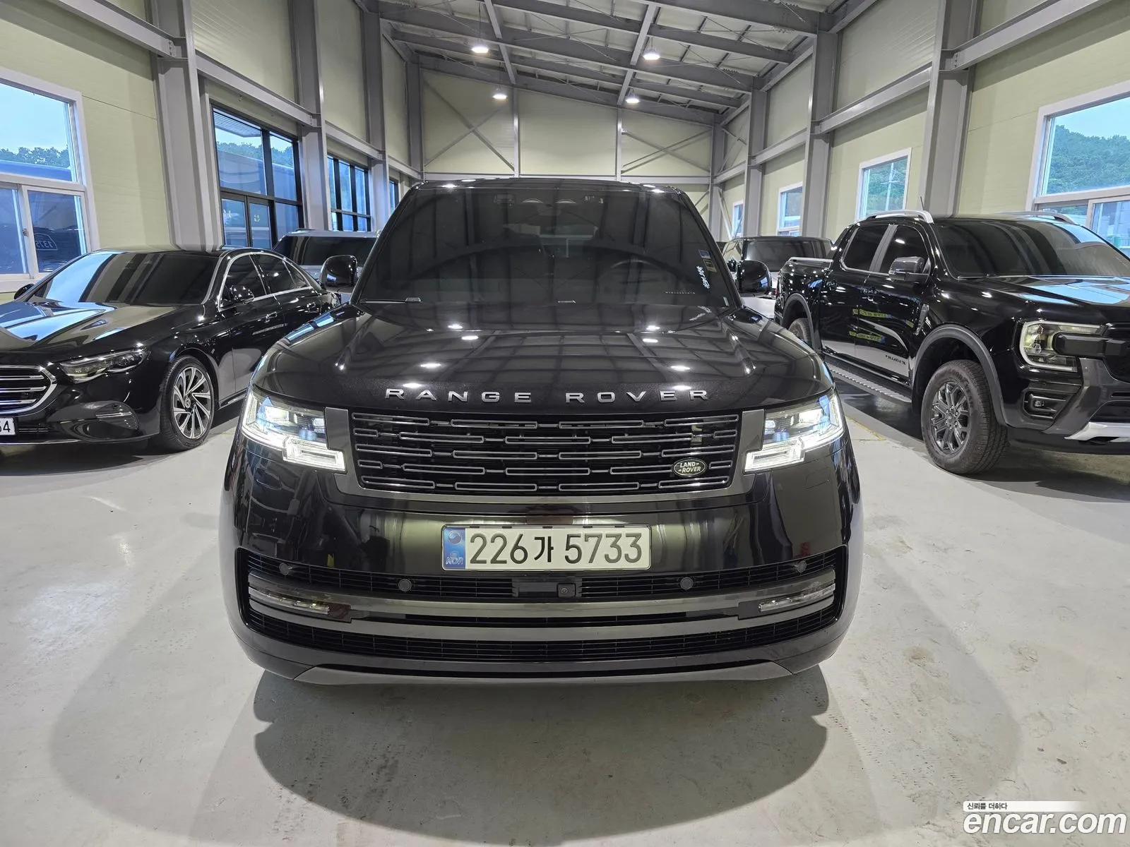 Land Rover Range Rover 2024 — 5