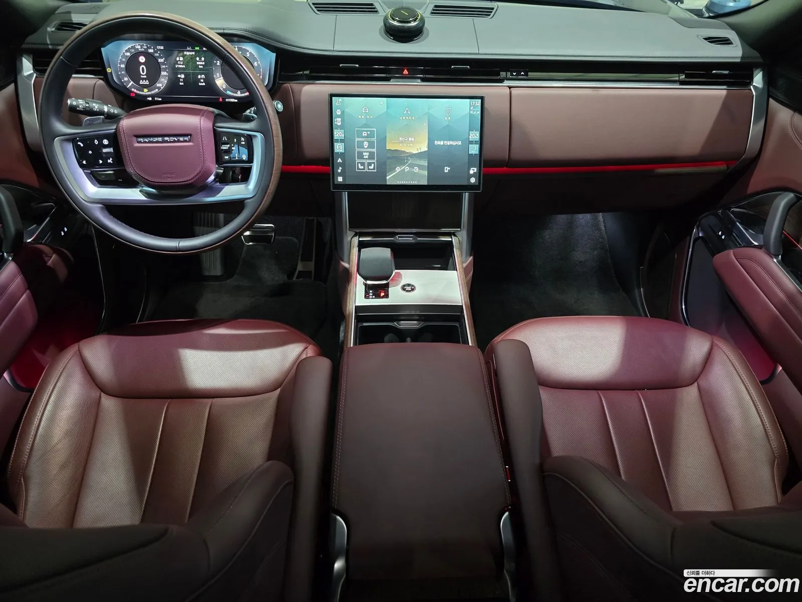 Land Rover Range Rover 2024 — 16