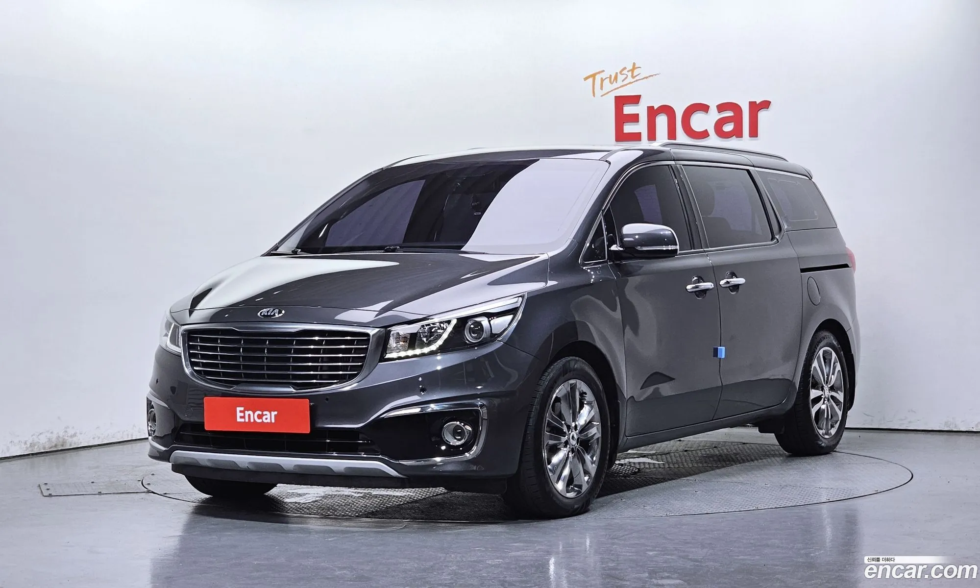 Kia Carnival 2016 — 20