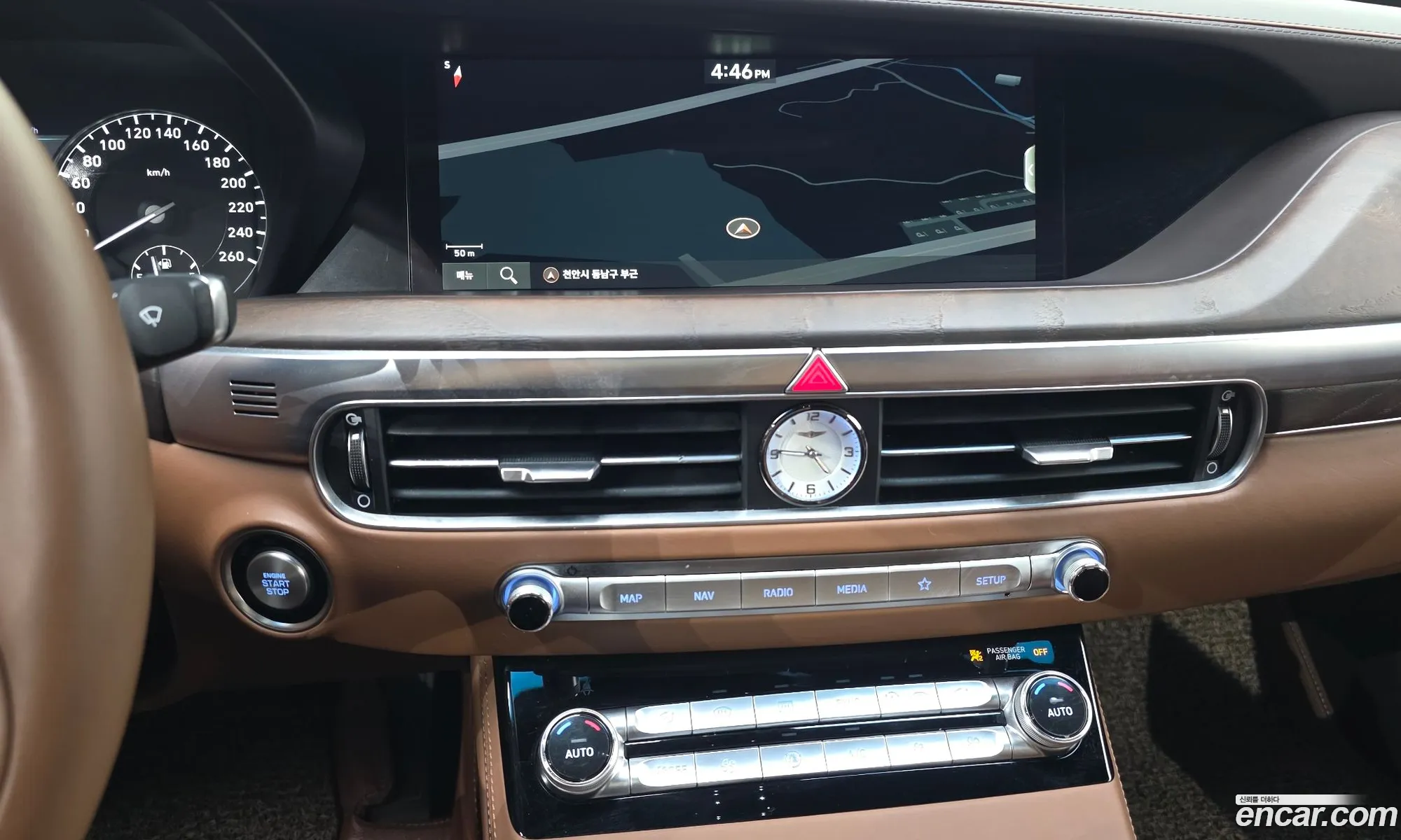 Genesis G90 2019 KMHG341DDKU066853 — 19