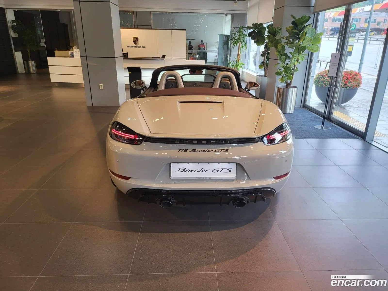 Porsche 718 Boxster 2023 — 9