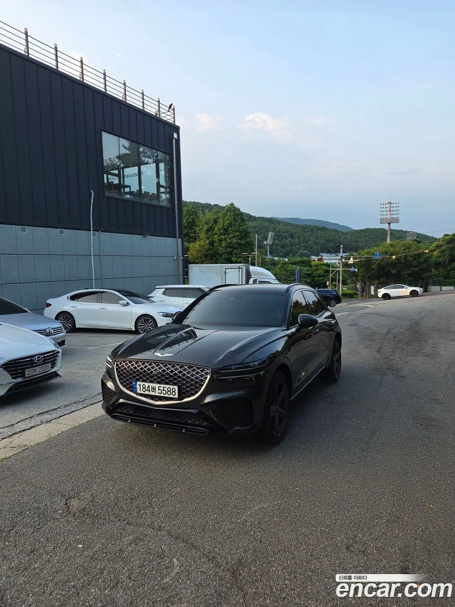 Genesis GV70 2023 — 13