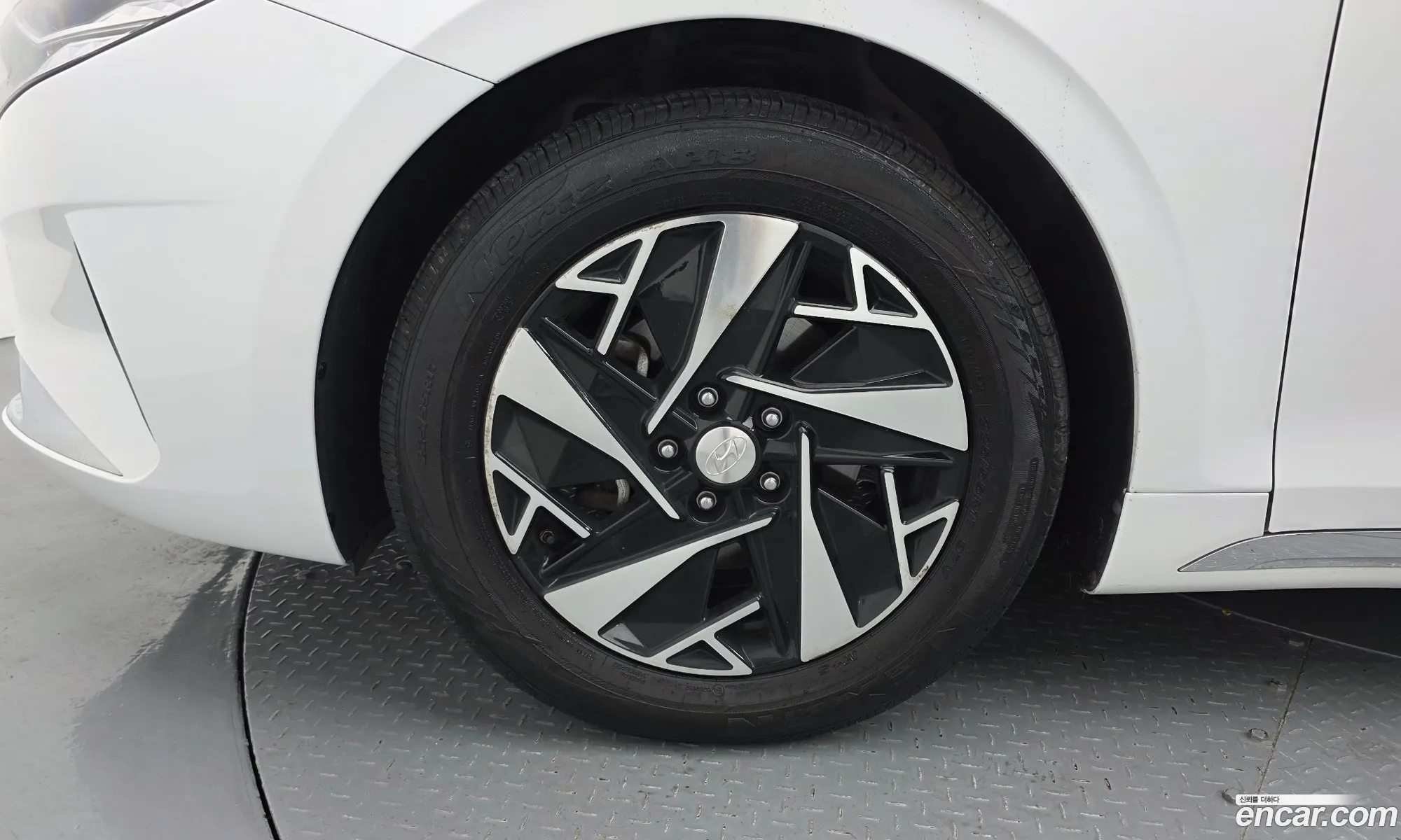 Hyundai Grandeur IG Hybrid 2020 — 20