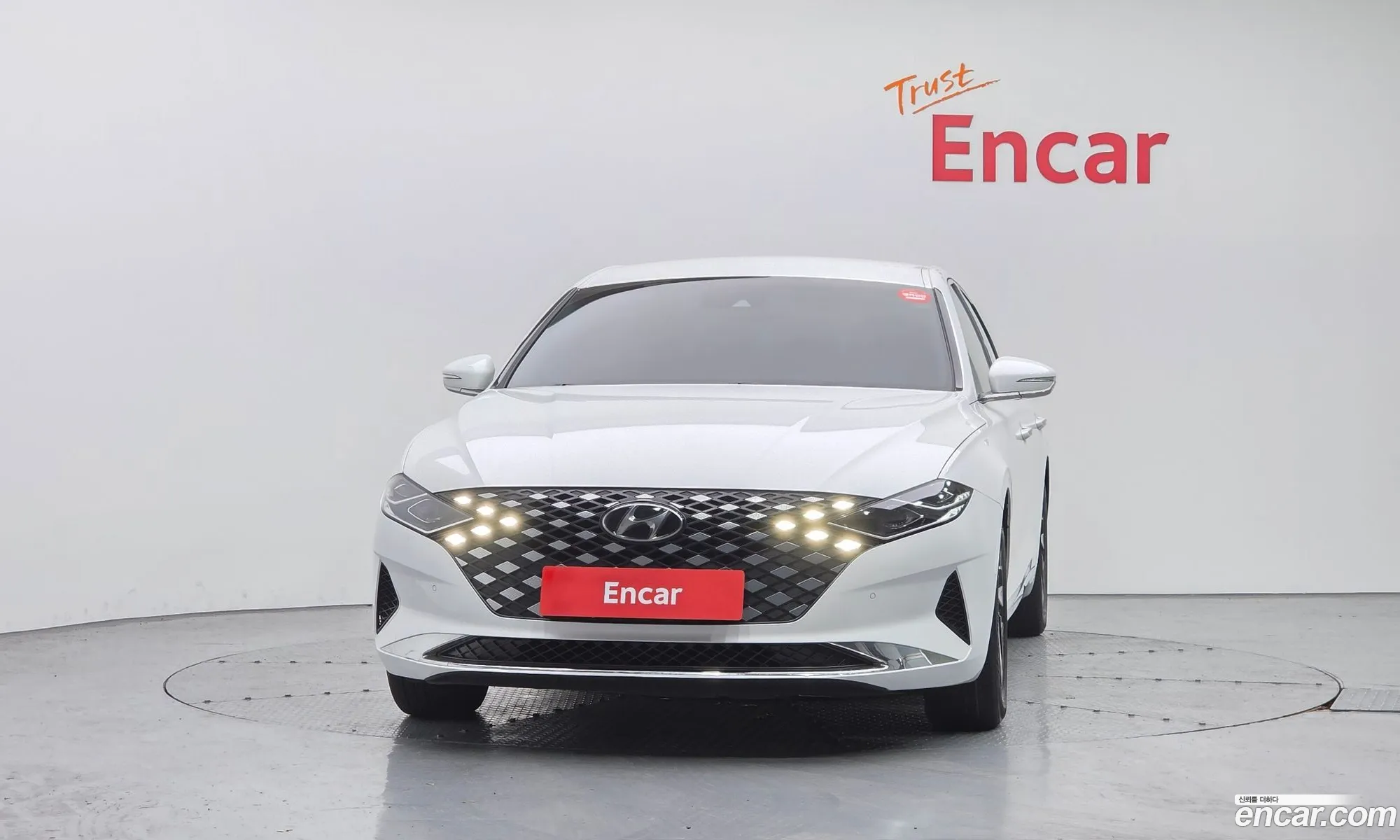 Hyundai Grandeur IG Hybrid 2020 — 19