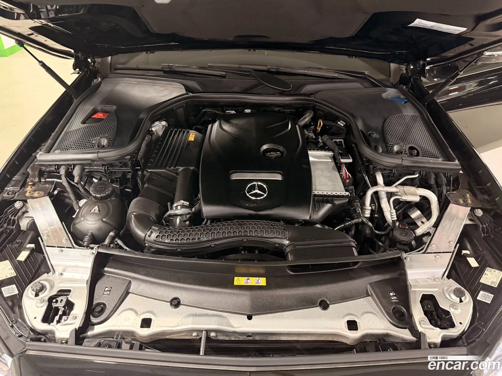 Mercedes-Benz E-Class W213 2022 — 11