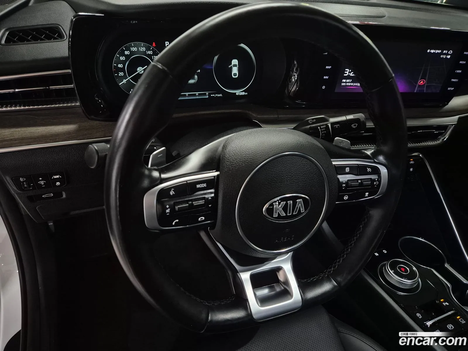 Kia K5 2019 — 16