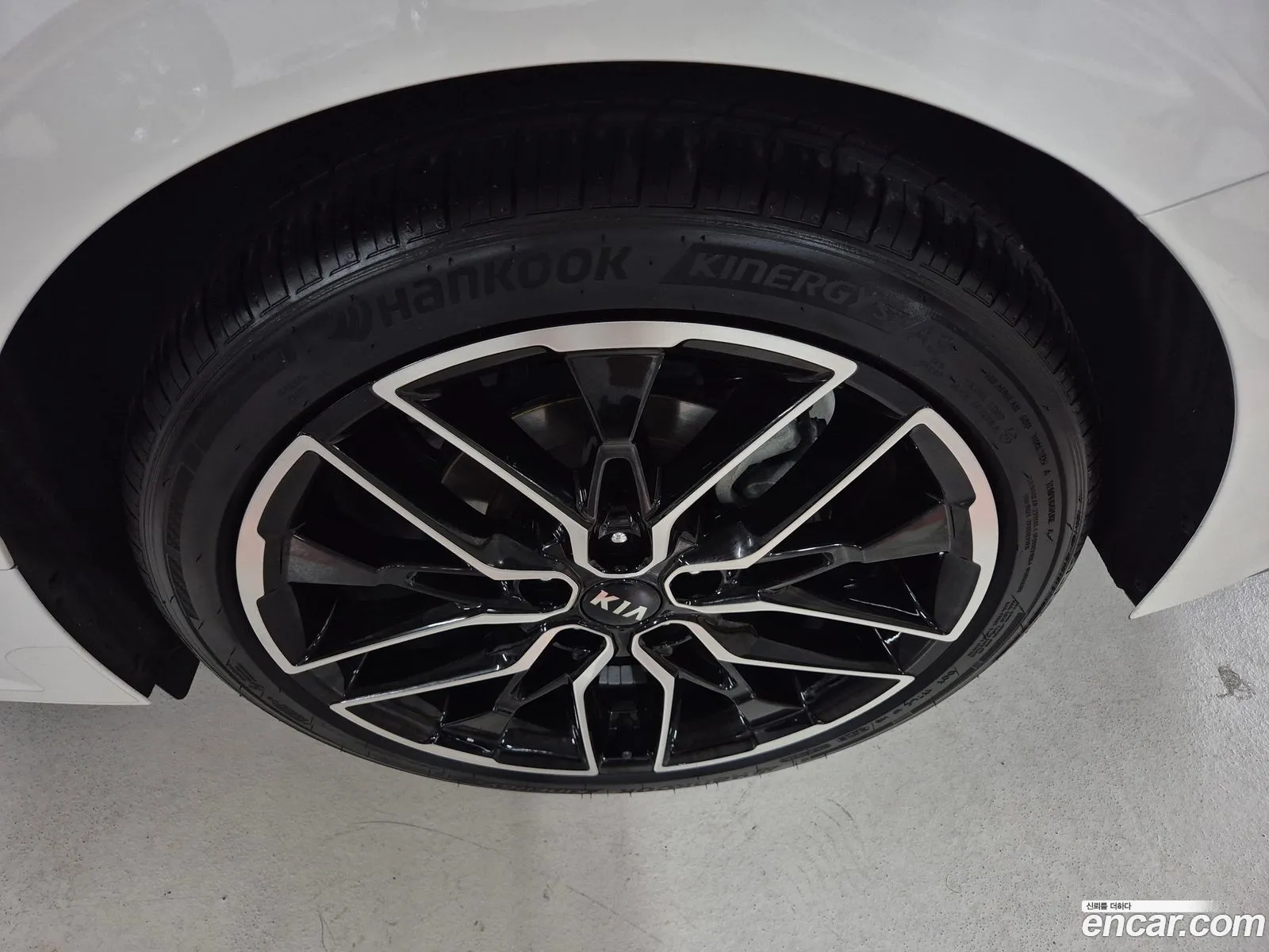 Kia K5 2019 — 3