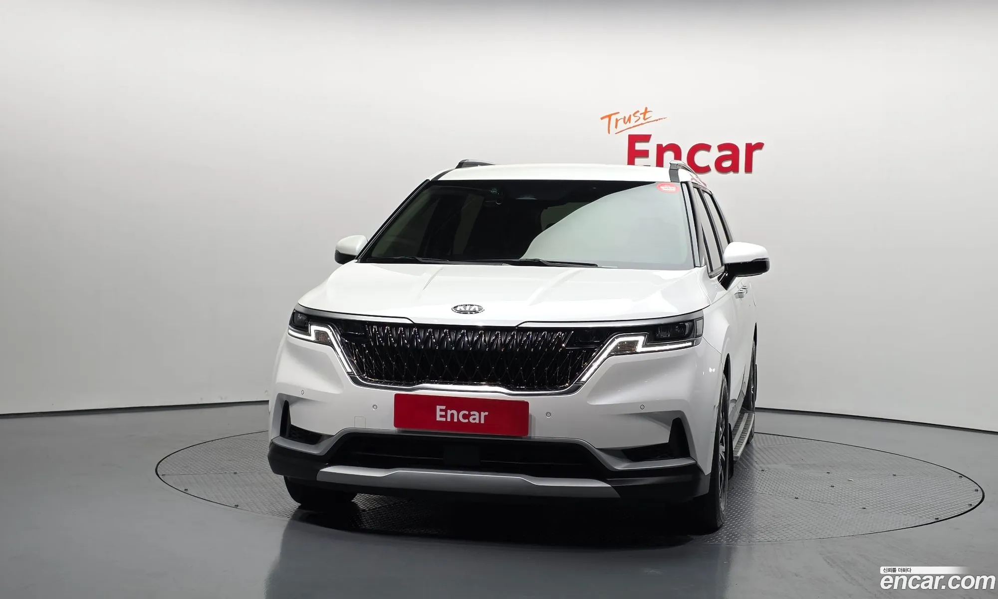 Kia Carnival 2021 — 26