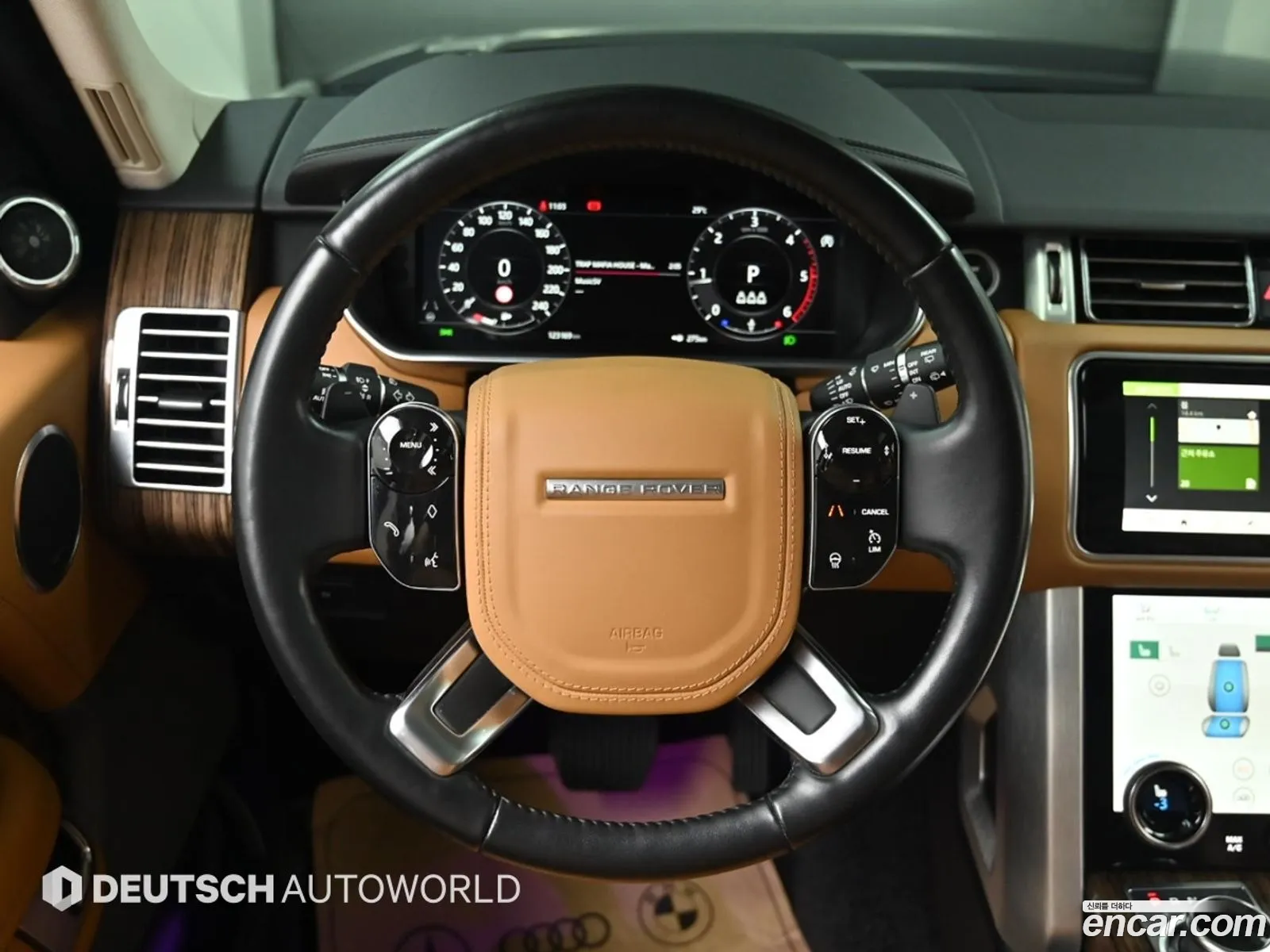 Land Rover Range Rover 2021 — 12