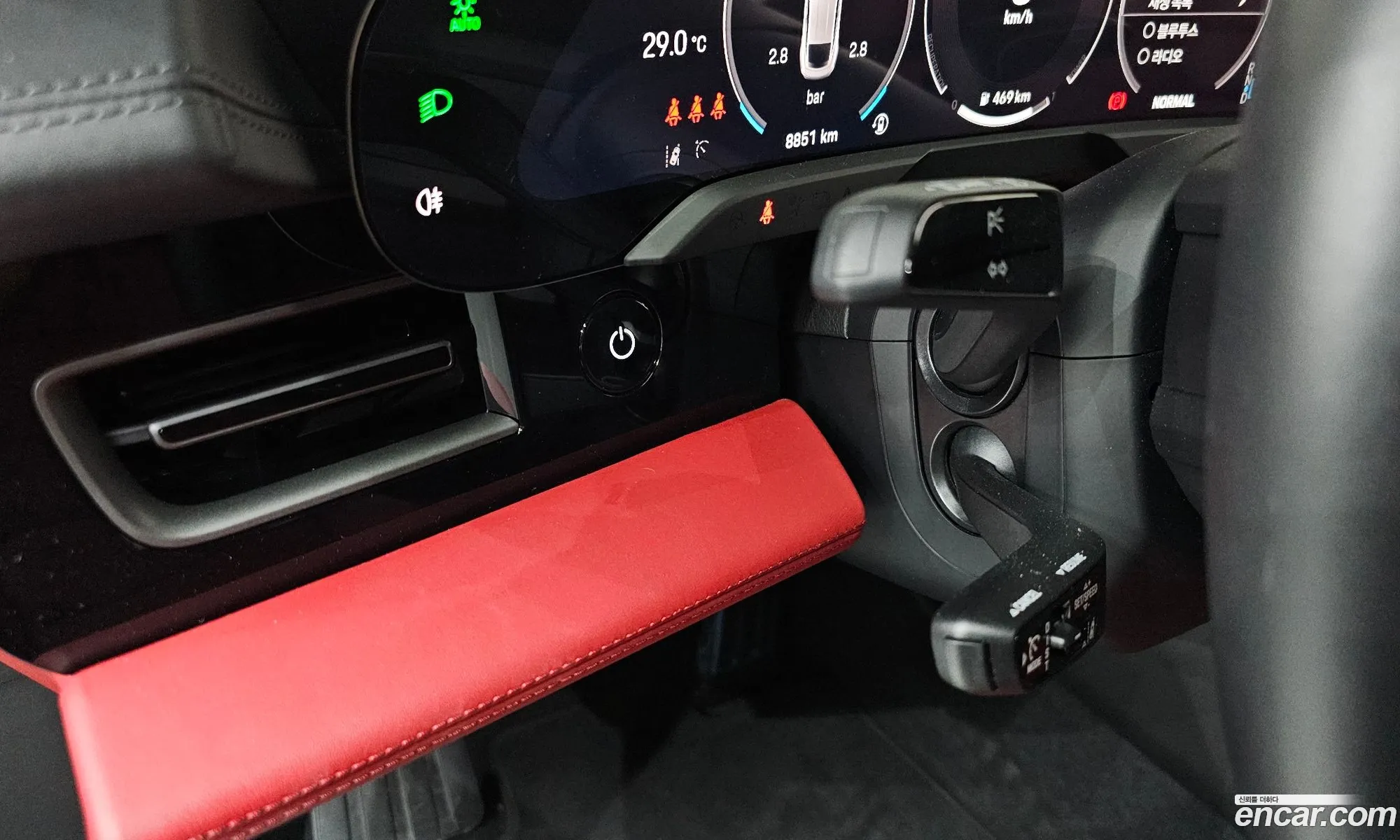 Porsche Taycan 2024 — 32