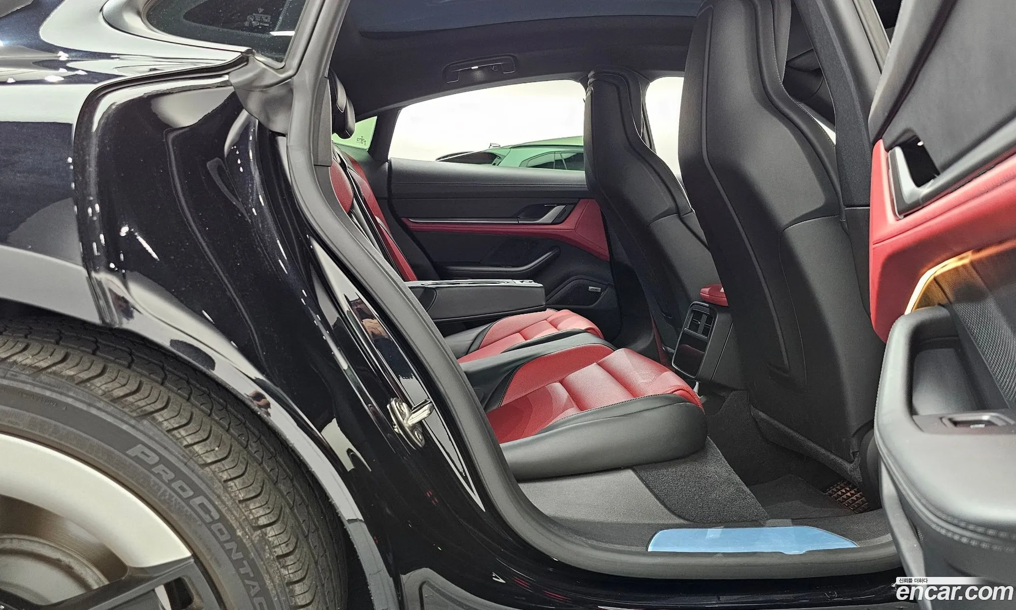 Porsche Taycan 2024 — 26