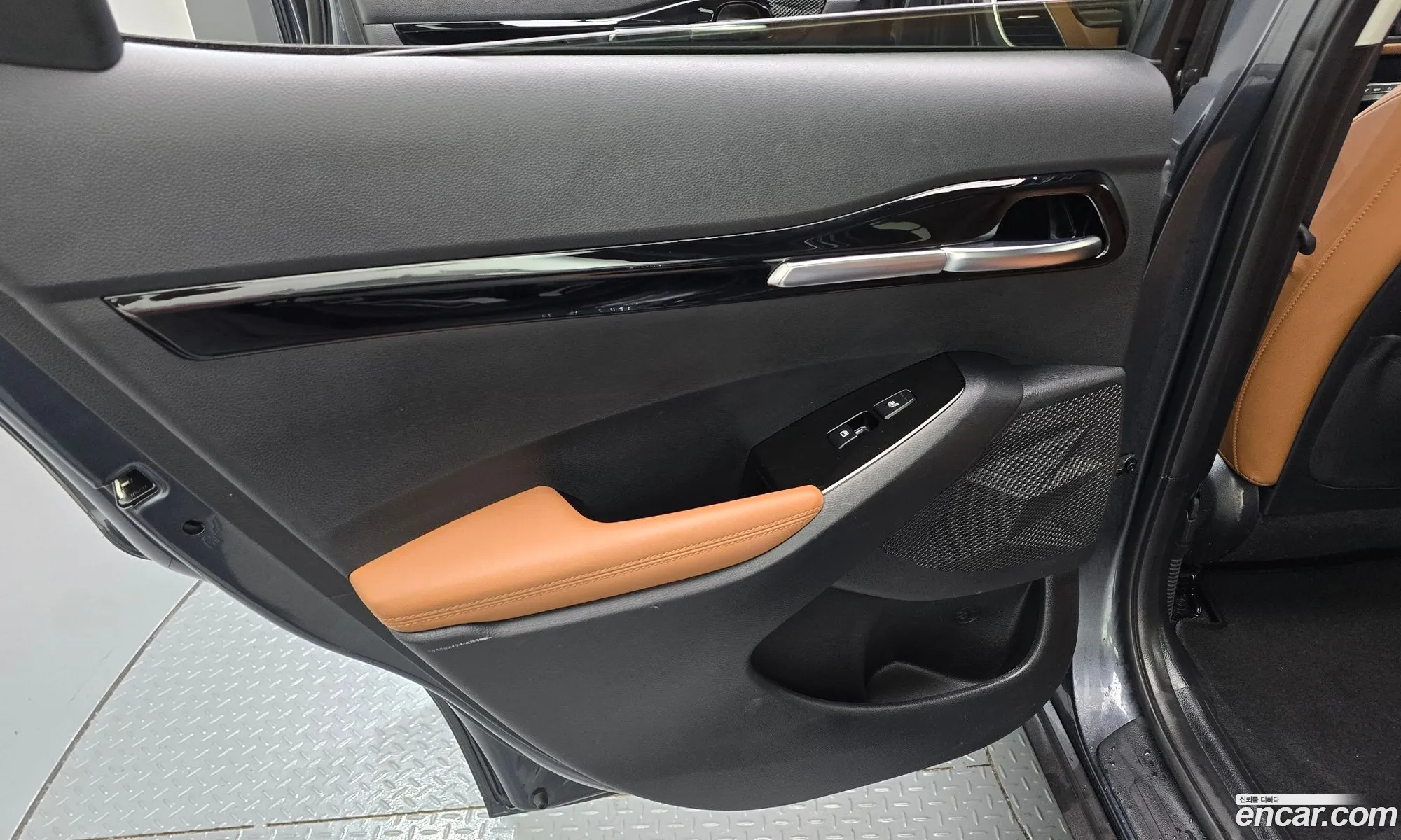 Kia Seltos 2024 KNAET817BRK653798 — 27