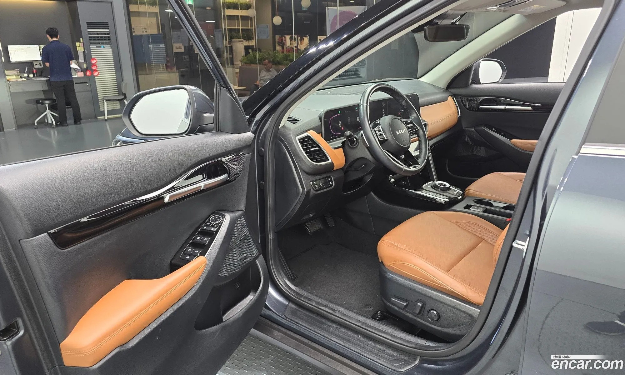Kia Seltos 2024 KNAET817BRK653798 — 22