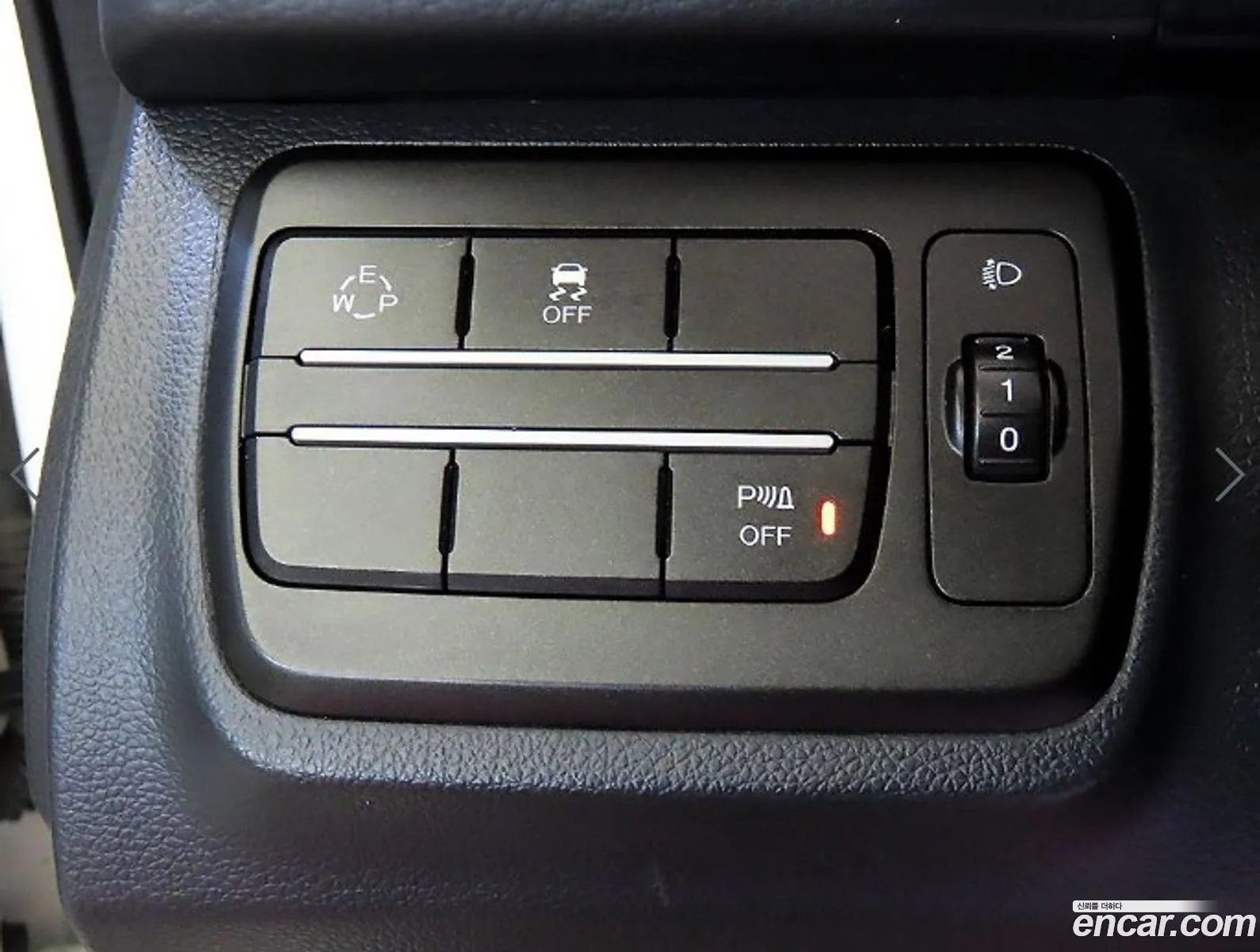 KG Mobility (SsangYong) Tivoli Armour 2018 — 11