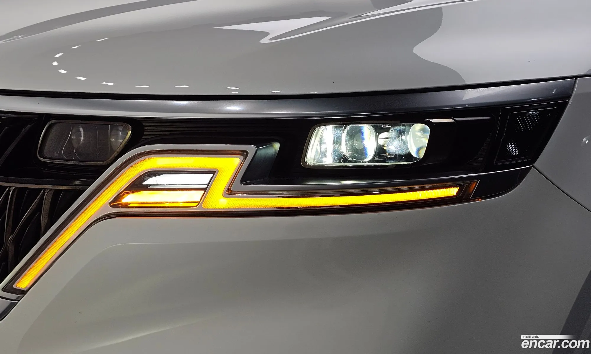 Kia Carnival 2021 — 25