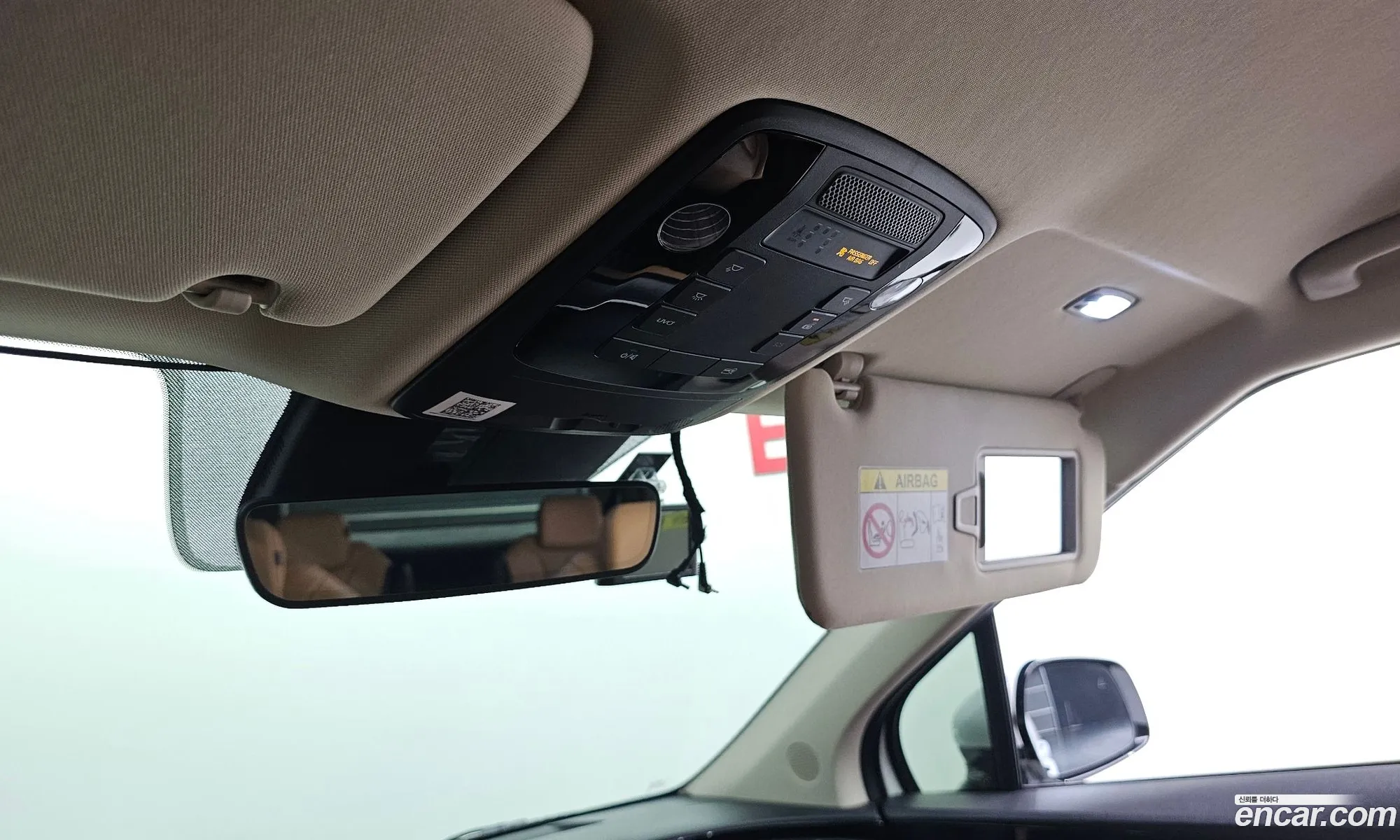 Kia Carnival 2021 — 10