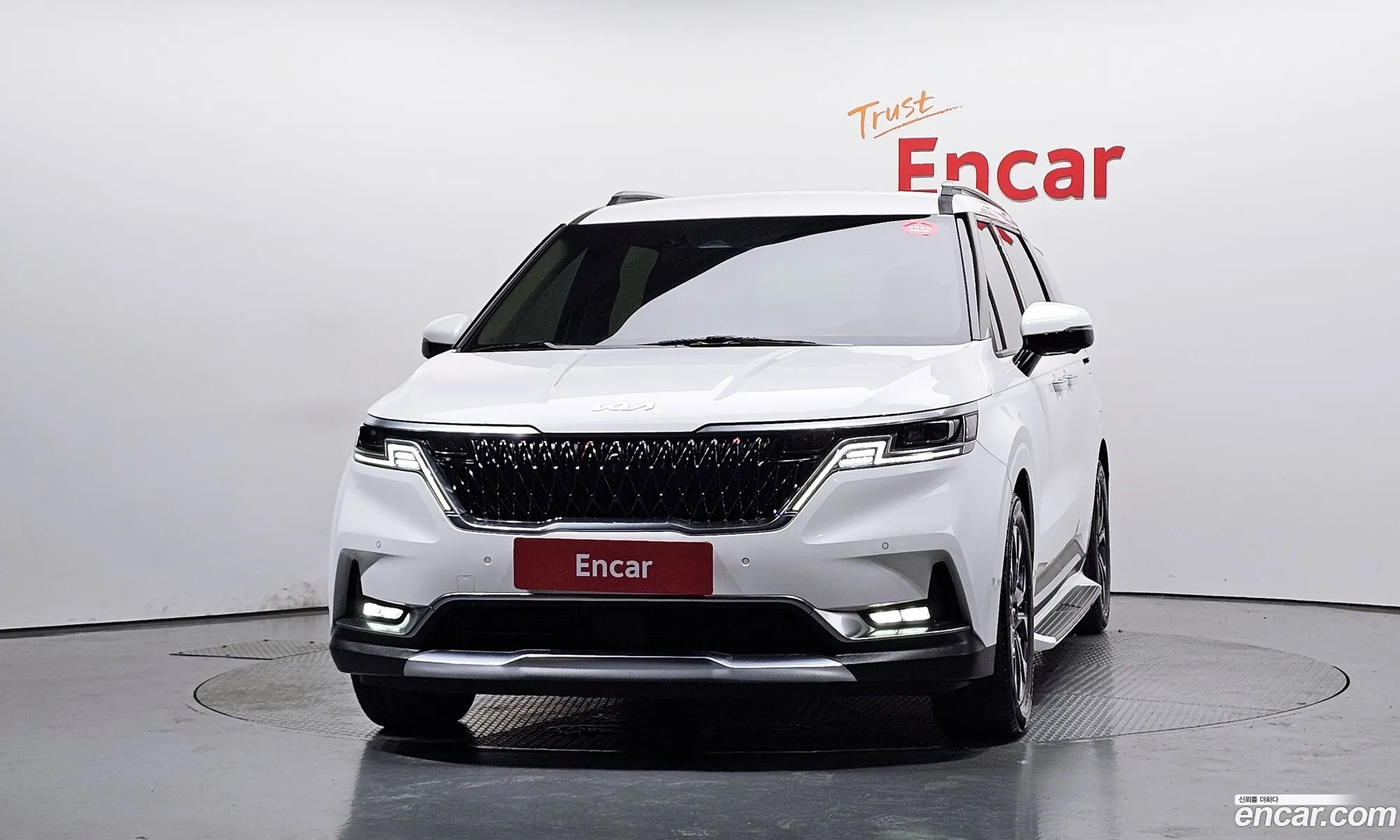 Kia Carnival 2021 — 14