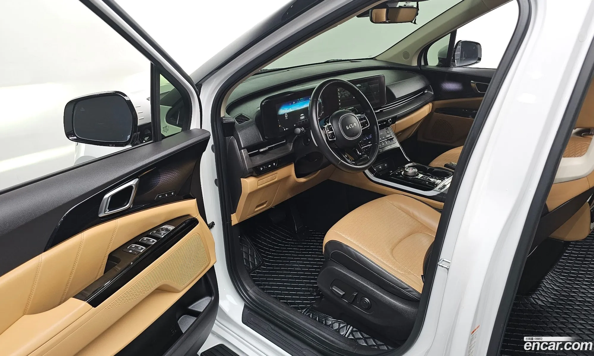 Kia Carnival 2021 — 26
