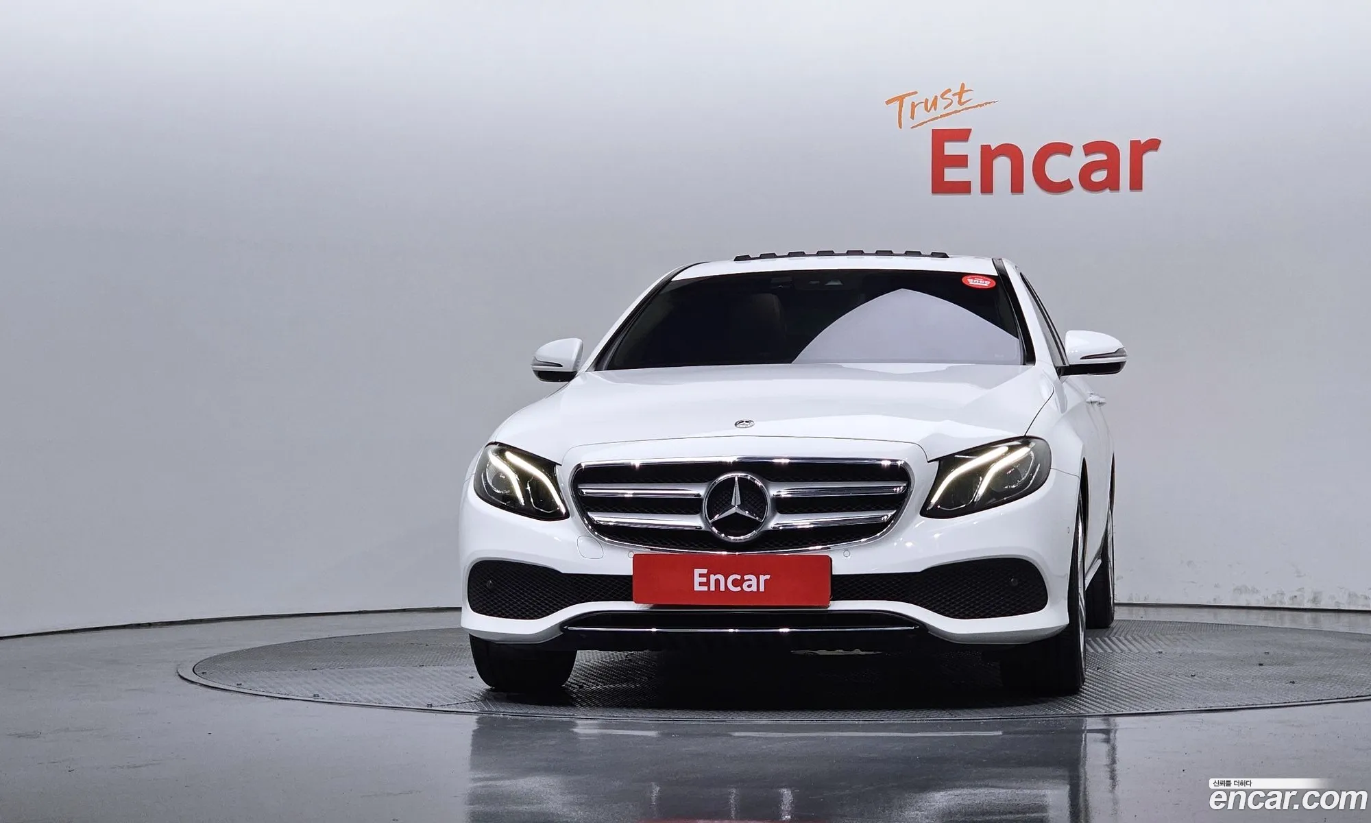 Mercedes-Benz E-Class W213 2018 WDDZF4CB9JA422666 — 20
