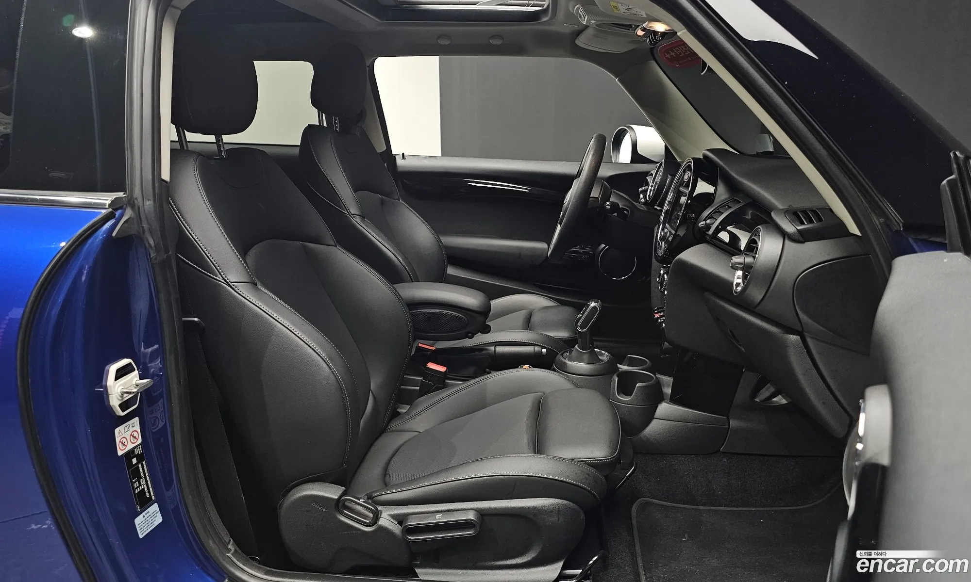 Mini Cooper 2020 — 11