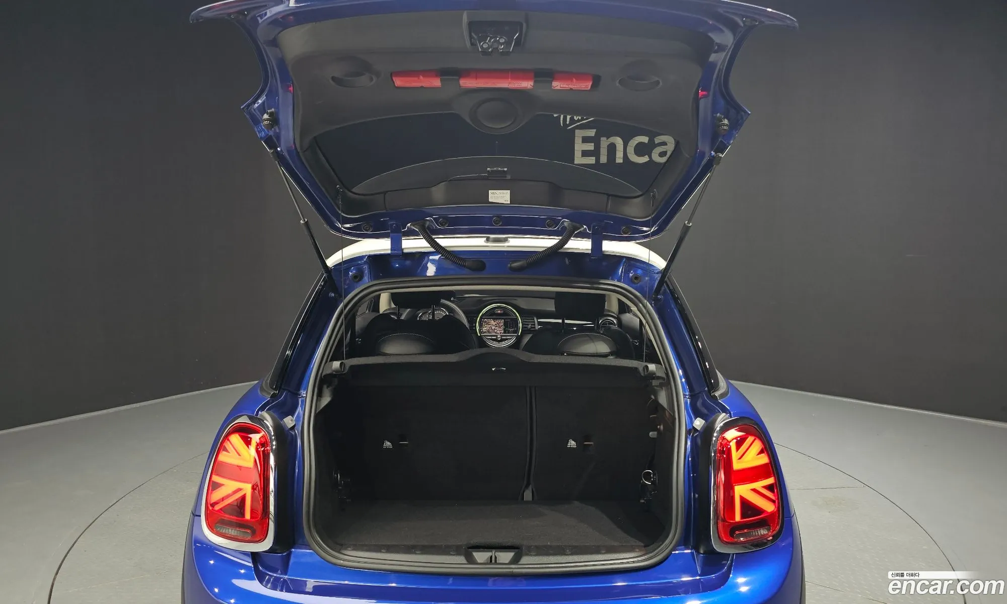 Mini Cooper 2020 — 29