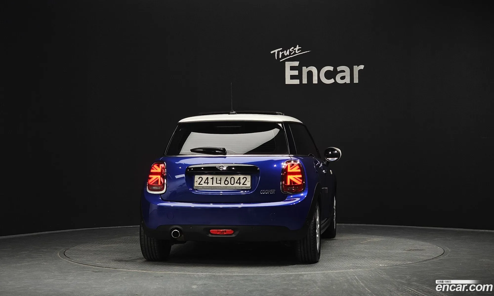 Mini Cooper 2020 — 5