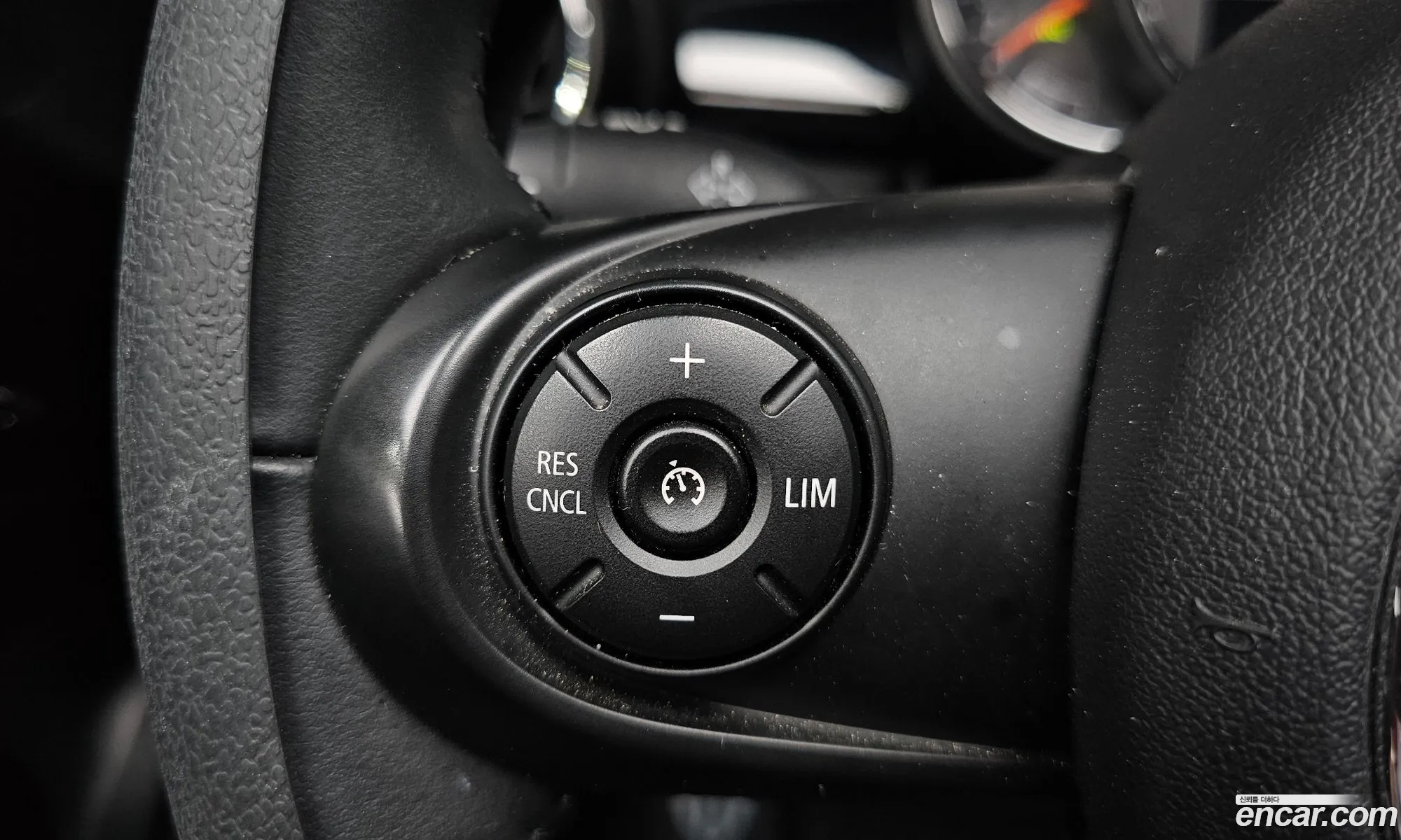 Mini Cooper 2020 — 15